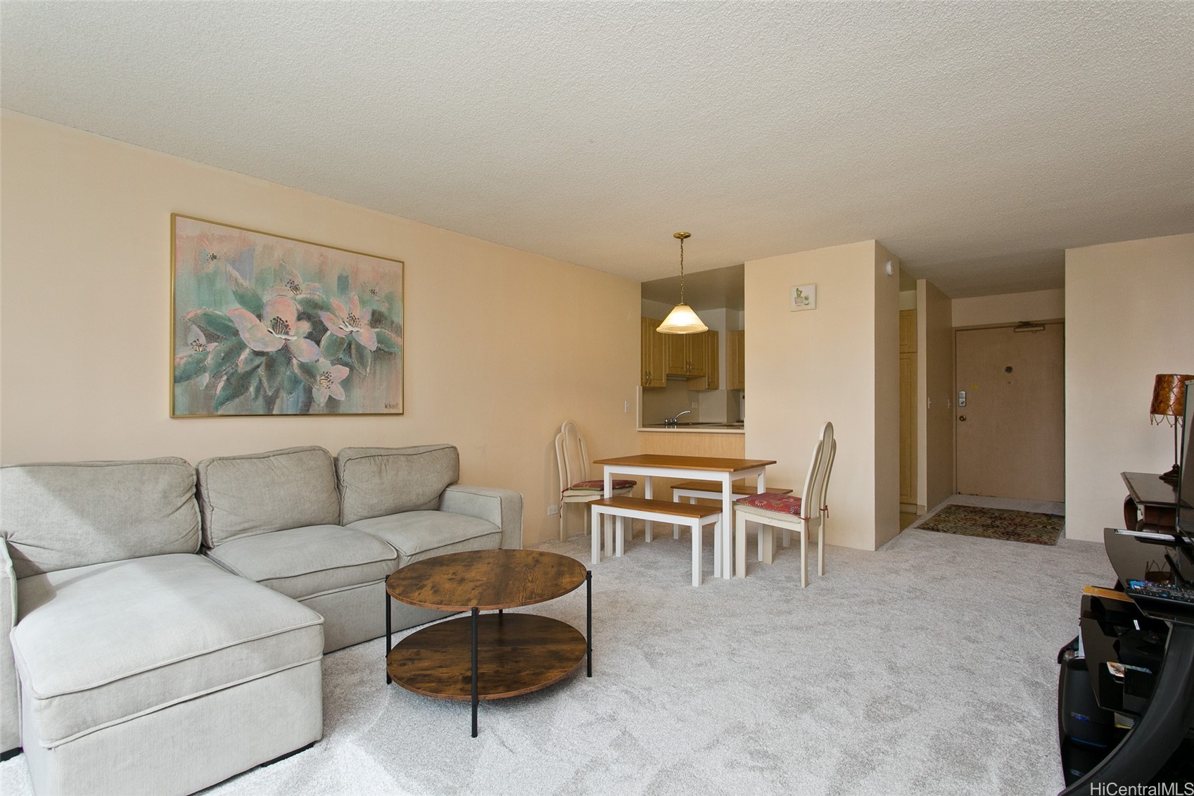430 Lewers Street 1105 — photo