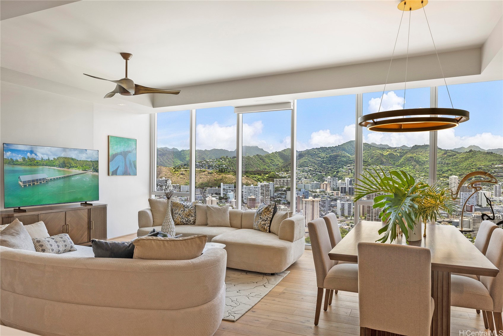 888 Kapiolani Boulevard 4501 — photo