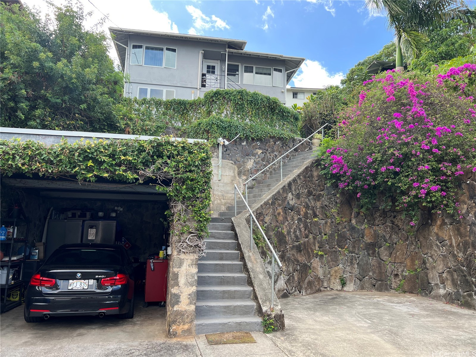 2158 Makanani Drive — photo