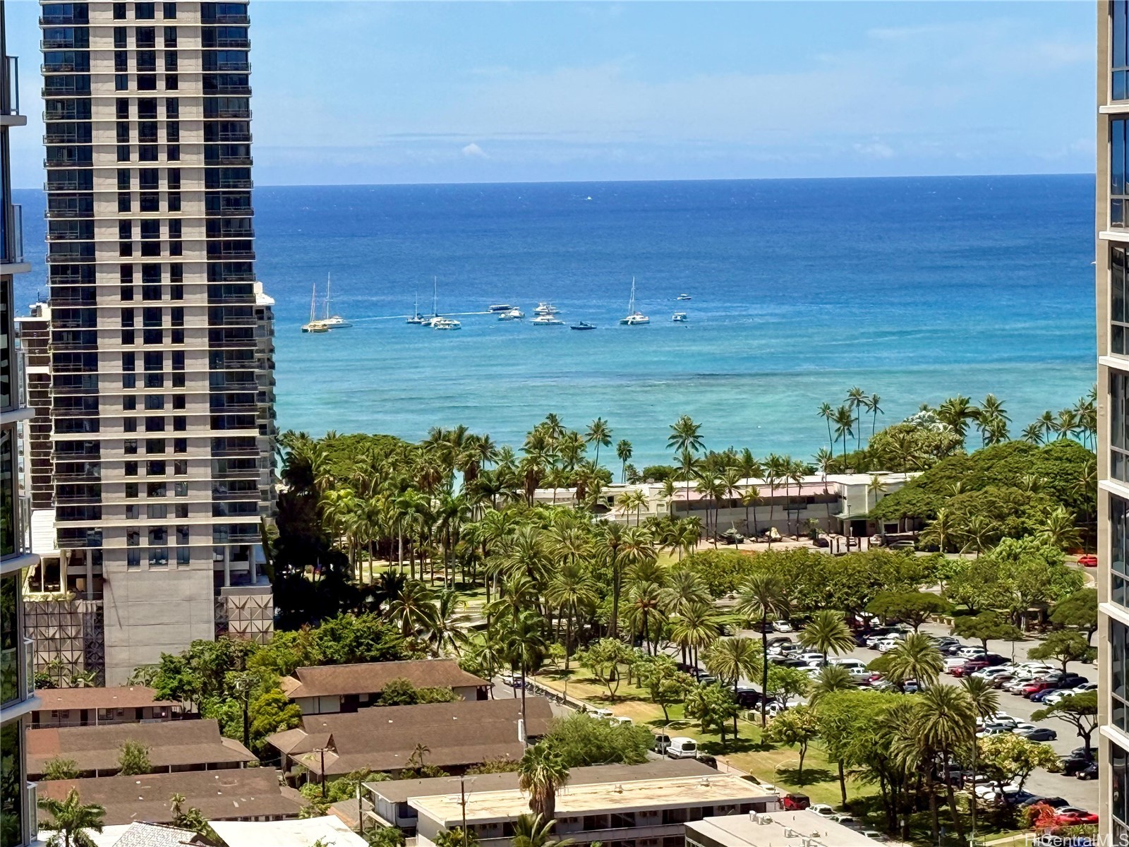 2140 Kuhio Avenue 2405 — photo