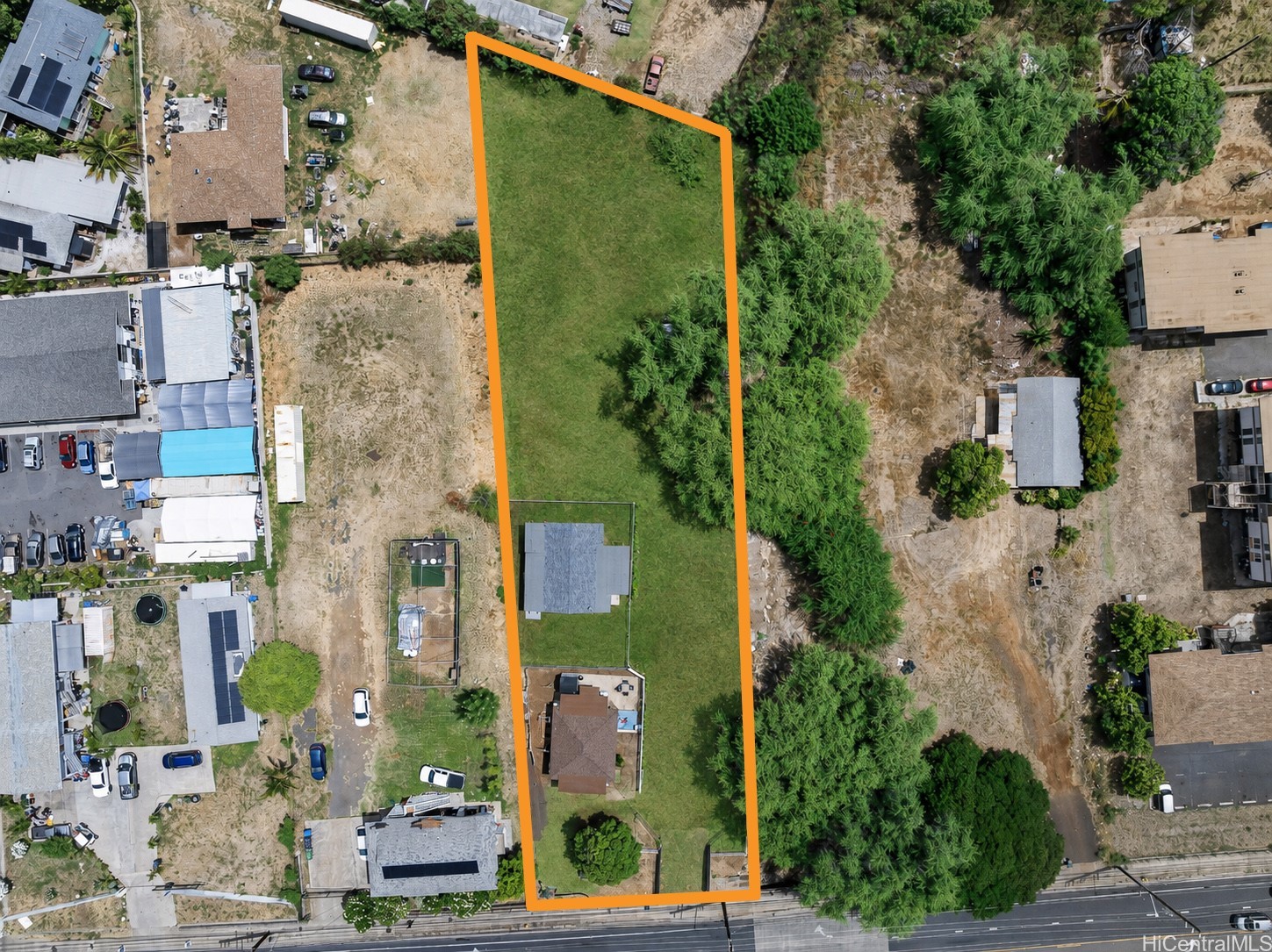 85-050 Farrington Highway — photo