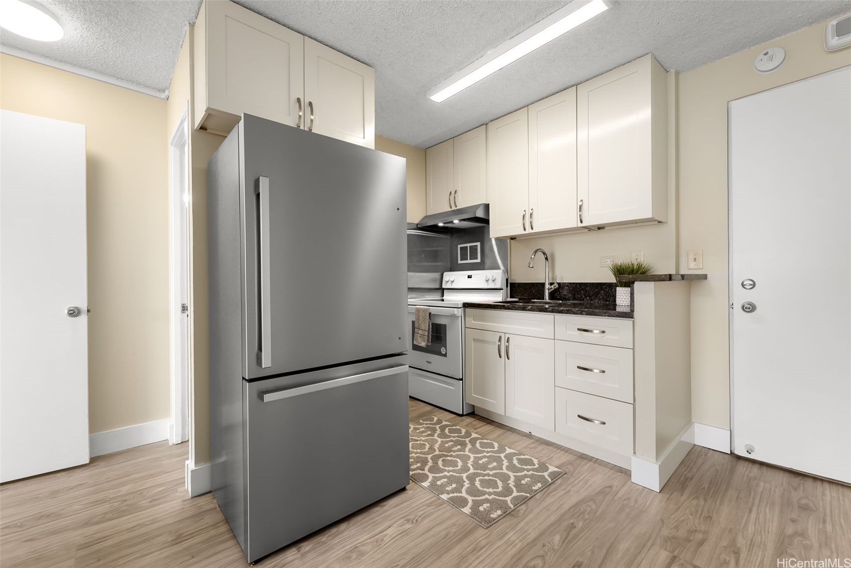 1535 Pensacola Street 910 — photo