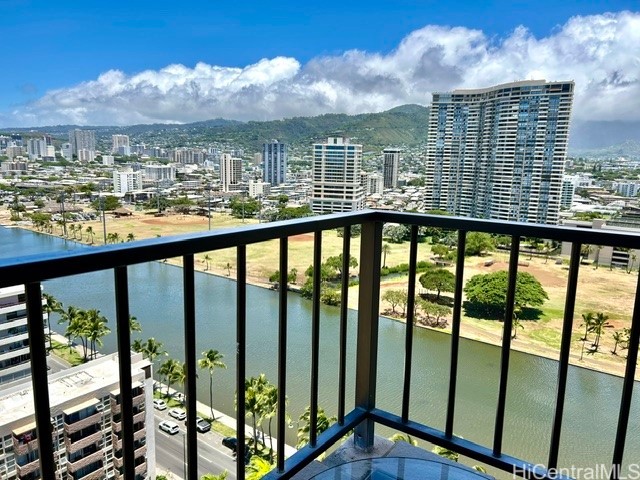 440 Olohana Street 2112 — photo