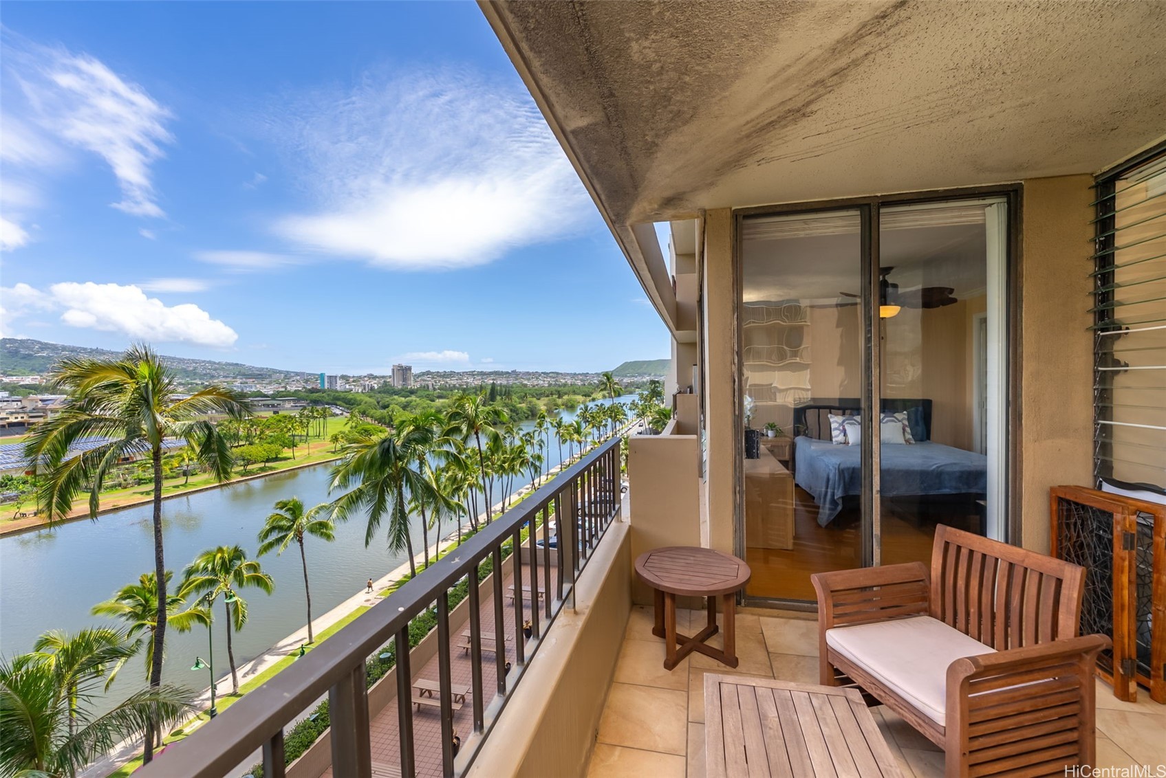 2121 Ala Wai Boulevard 1001 — photo