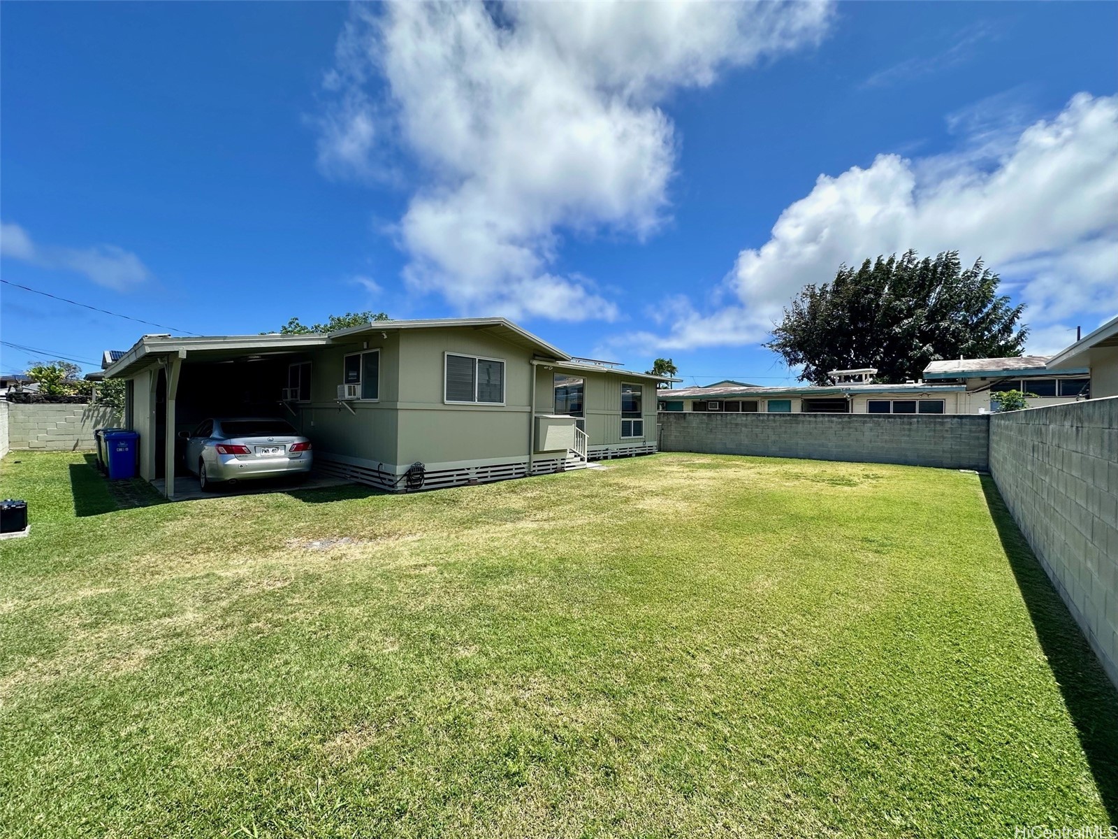 420A Oneawa Street — photo
