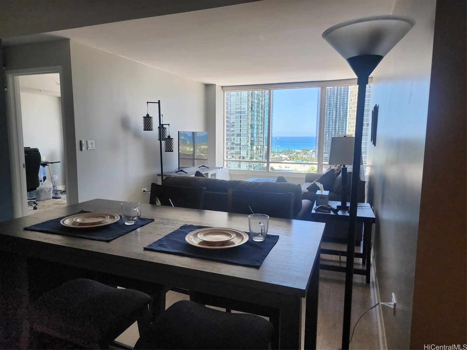 1009 Kapiolani Boulevard 2209 — photo