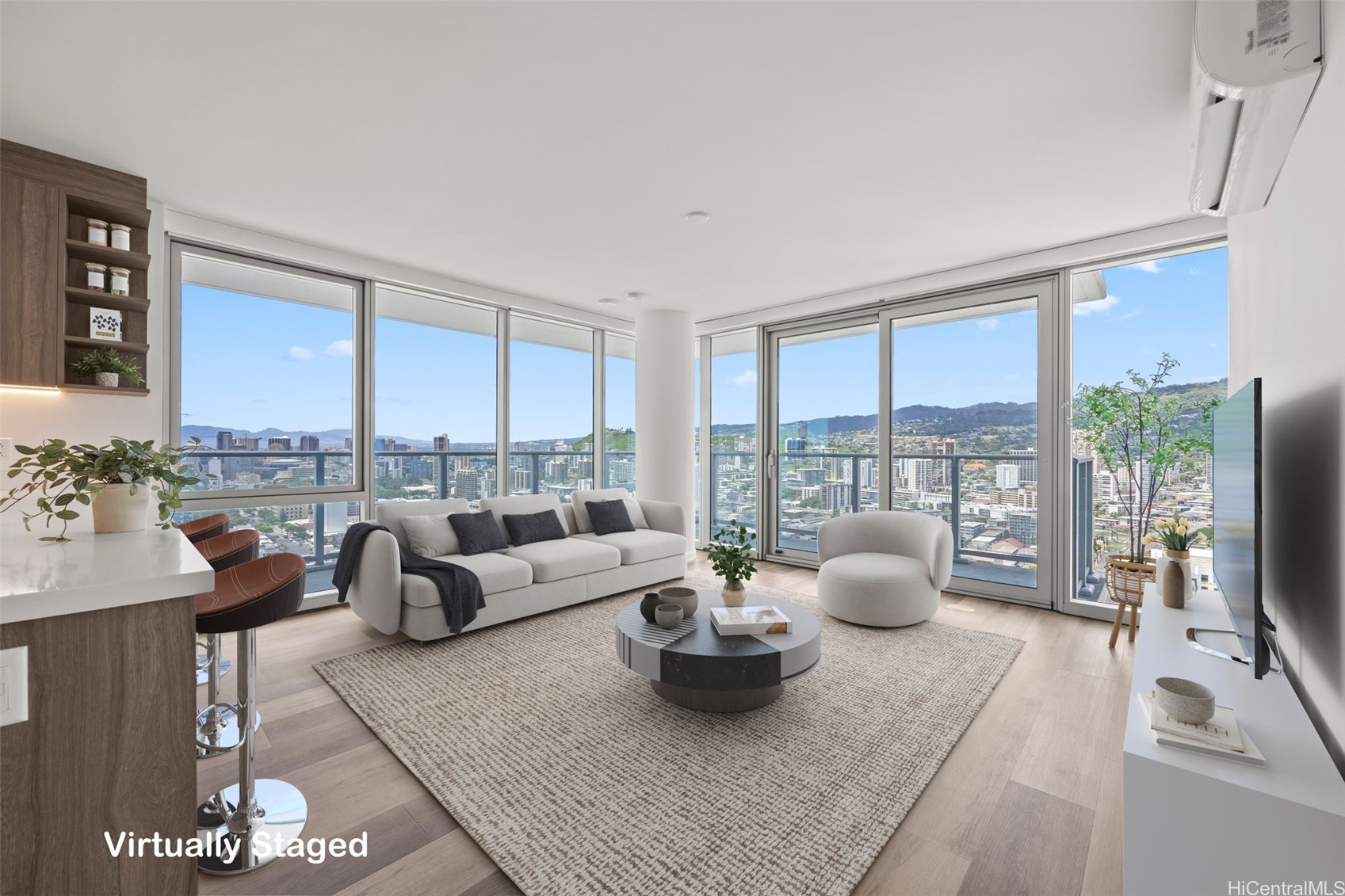 1515 Liona Street 3118 — photo