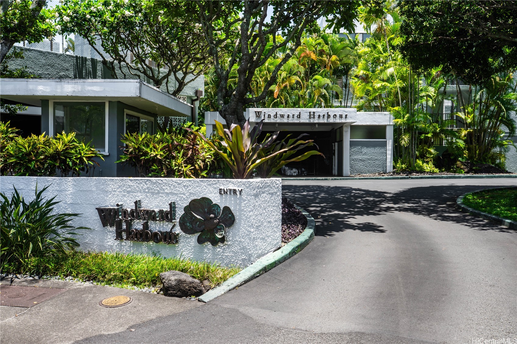 1030 Aoloa Place 5105B — photo