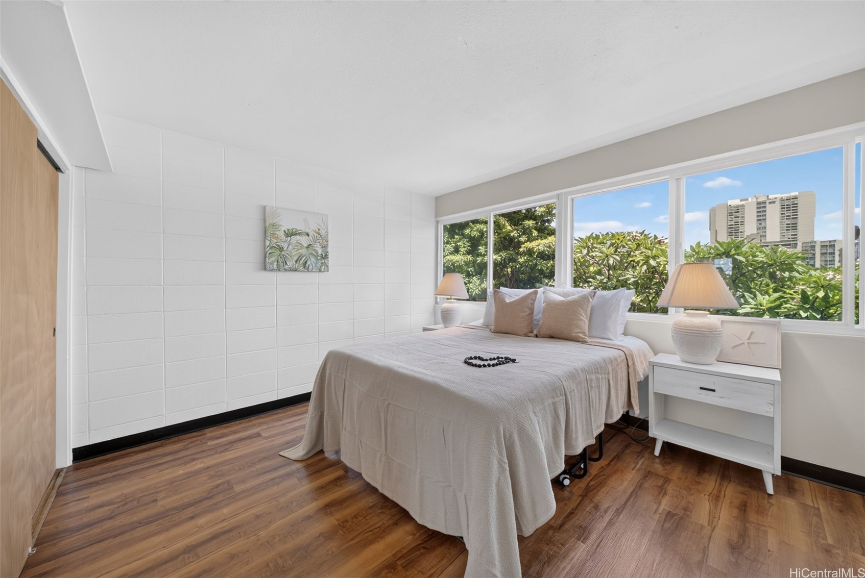 1710 Makiki Street 302 — photo