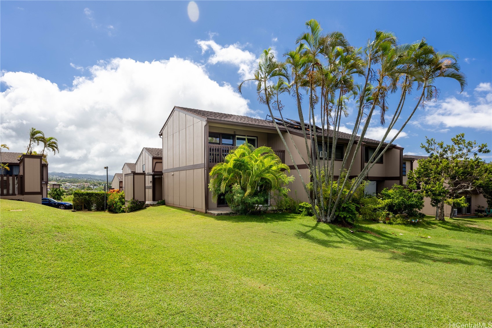 981427 Kaahumanu Street 247 — photo
