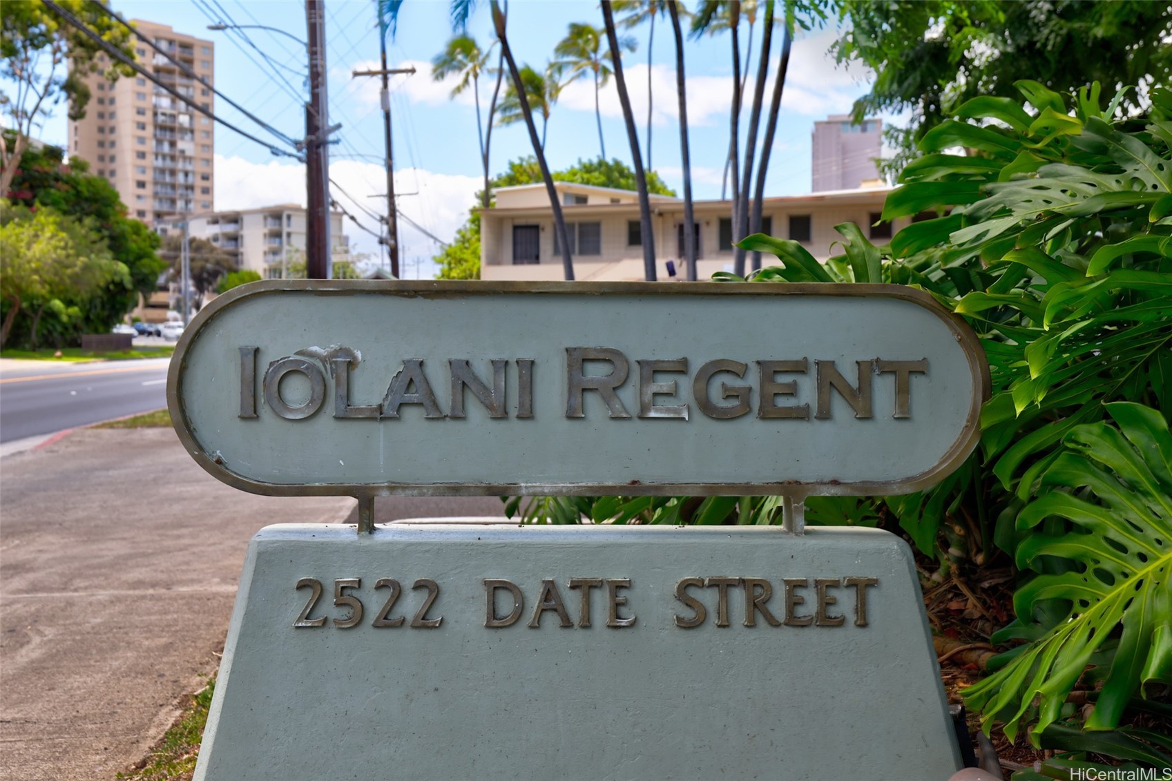 2522 Date Street 1101 — photo