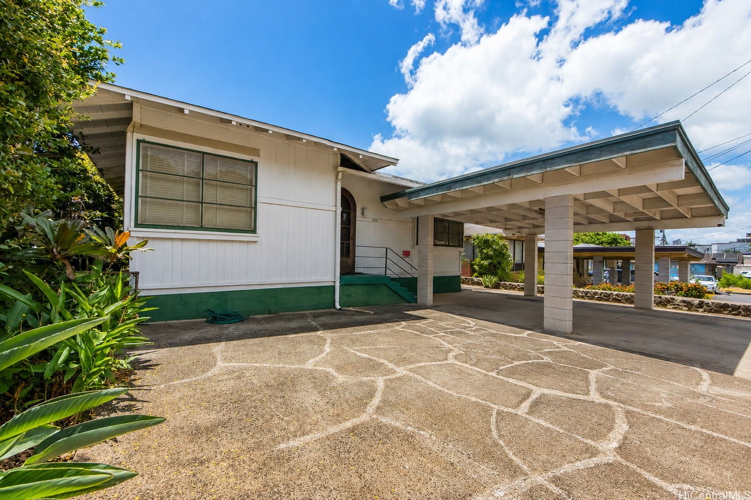 3131 Mokihana Street — photo