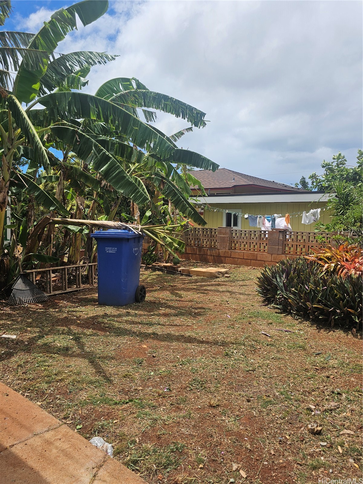 92-784 Paala Loop — photo