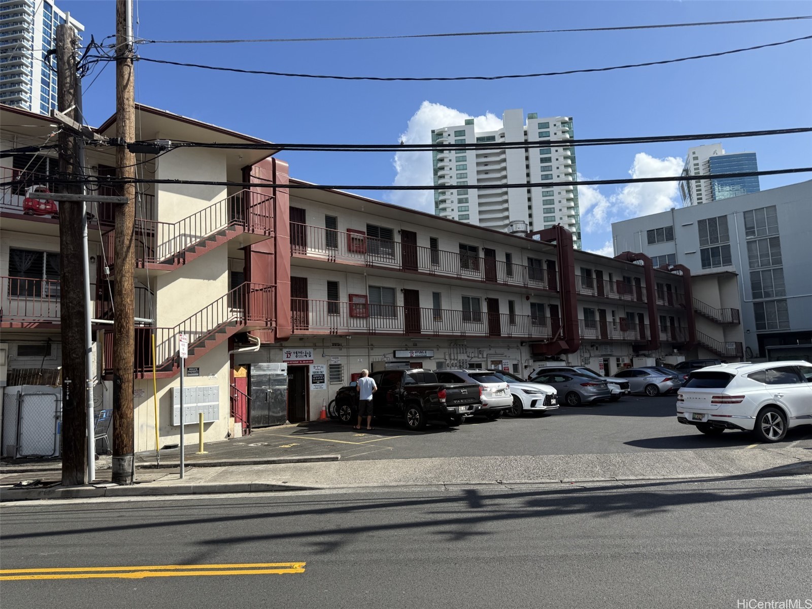 624 Sheridan Street — photo
