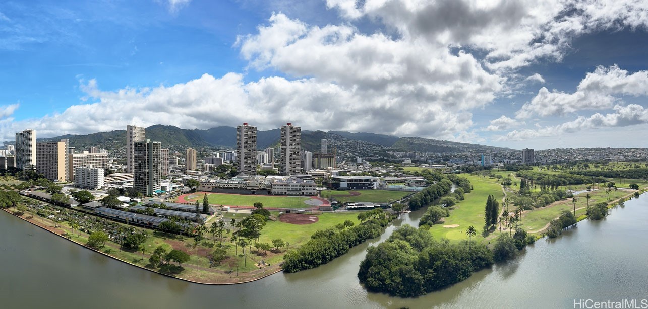 2211 Ala Wai Boulevard 2309 — photo