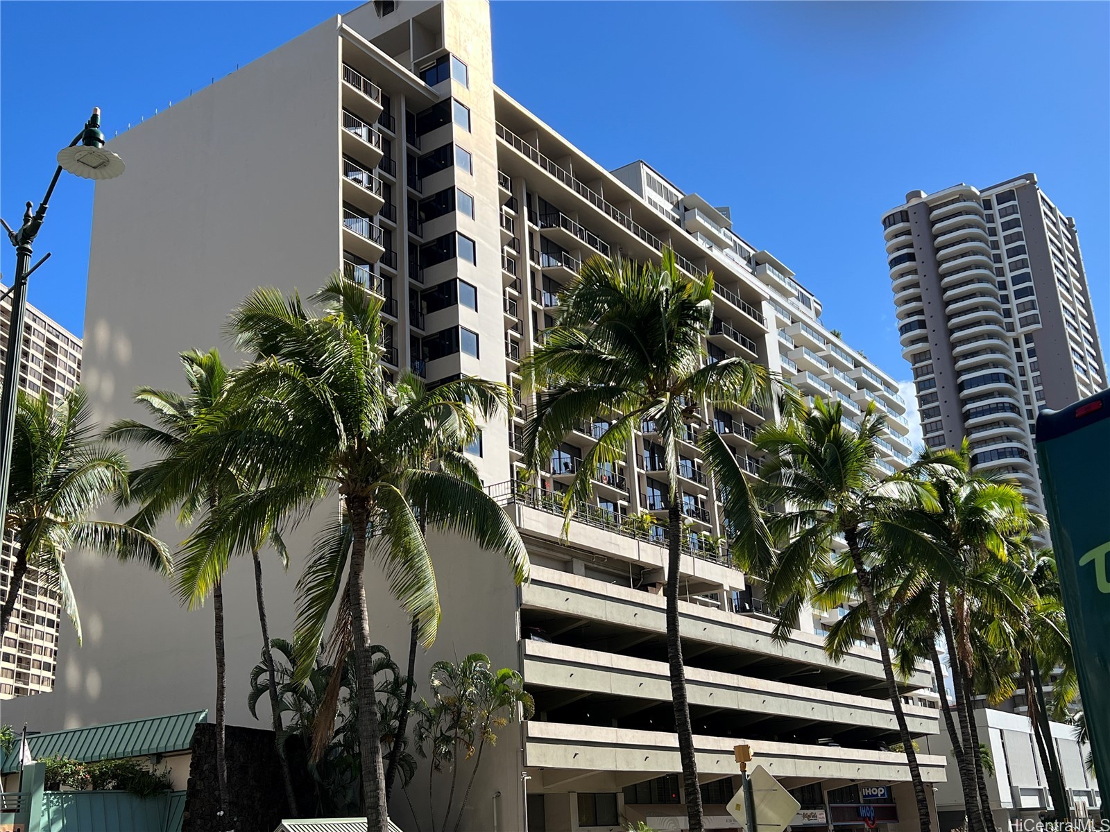 1850 Ala Moana Boulevard 725 — photo
