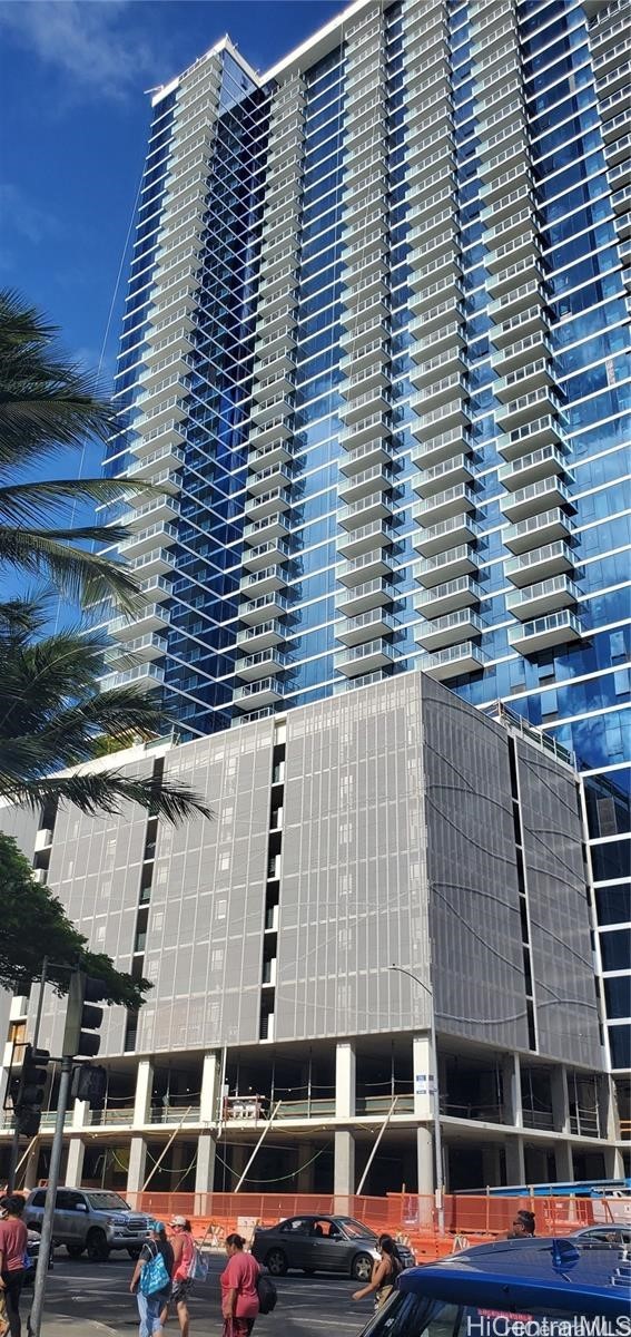 629 Keeaumoku Street 3707 — photo