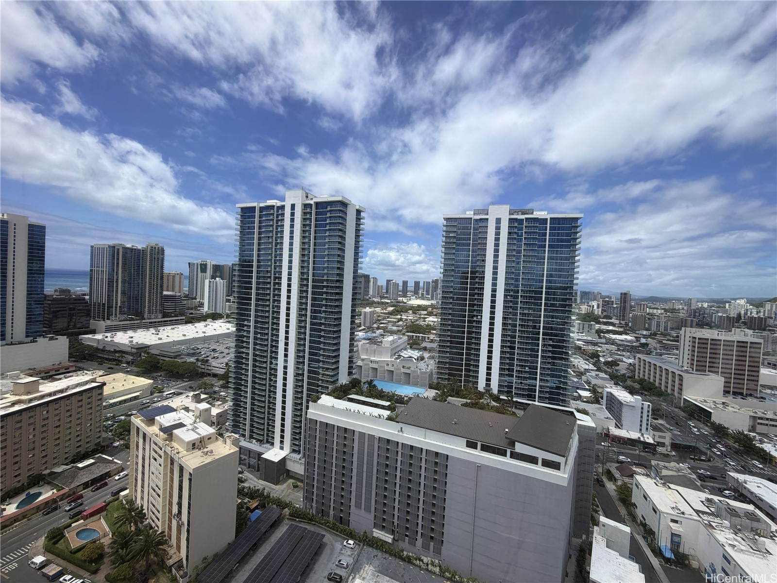 930 Kaheka Street 3403 — photo