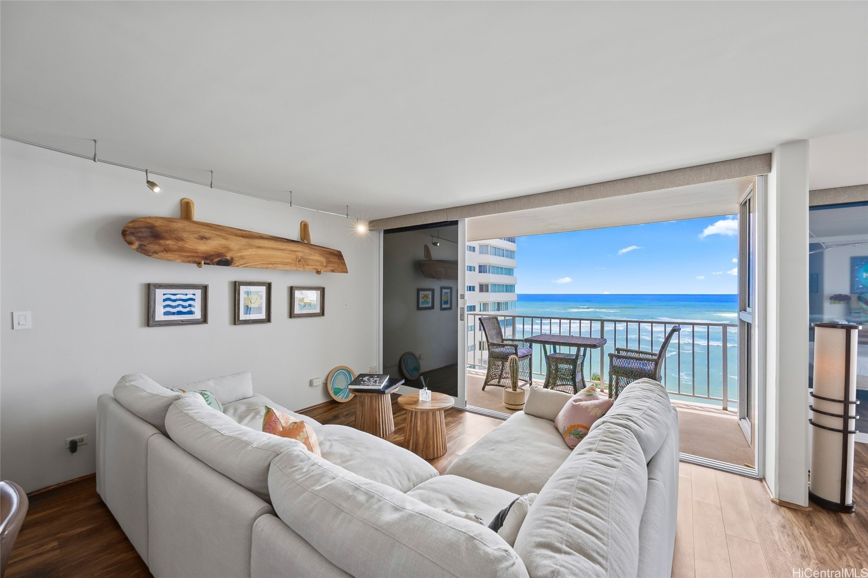 3056 Kalakaua Avenue Phw — photo