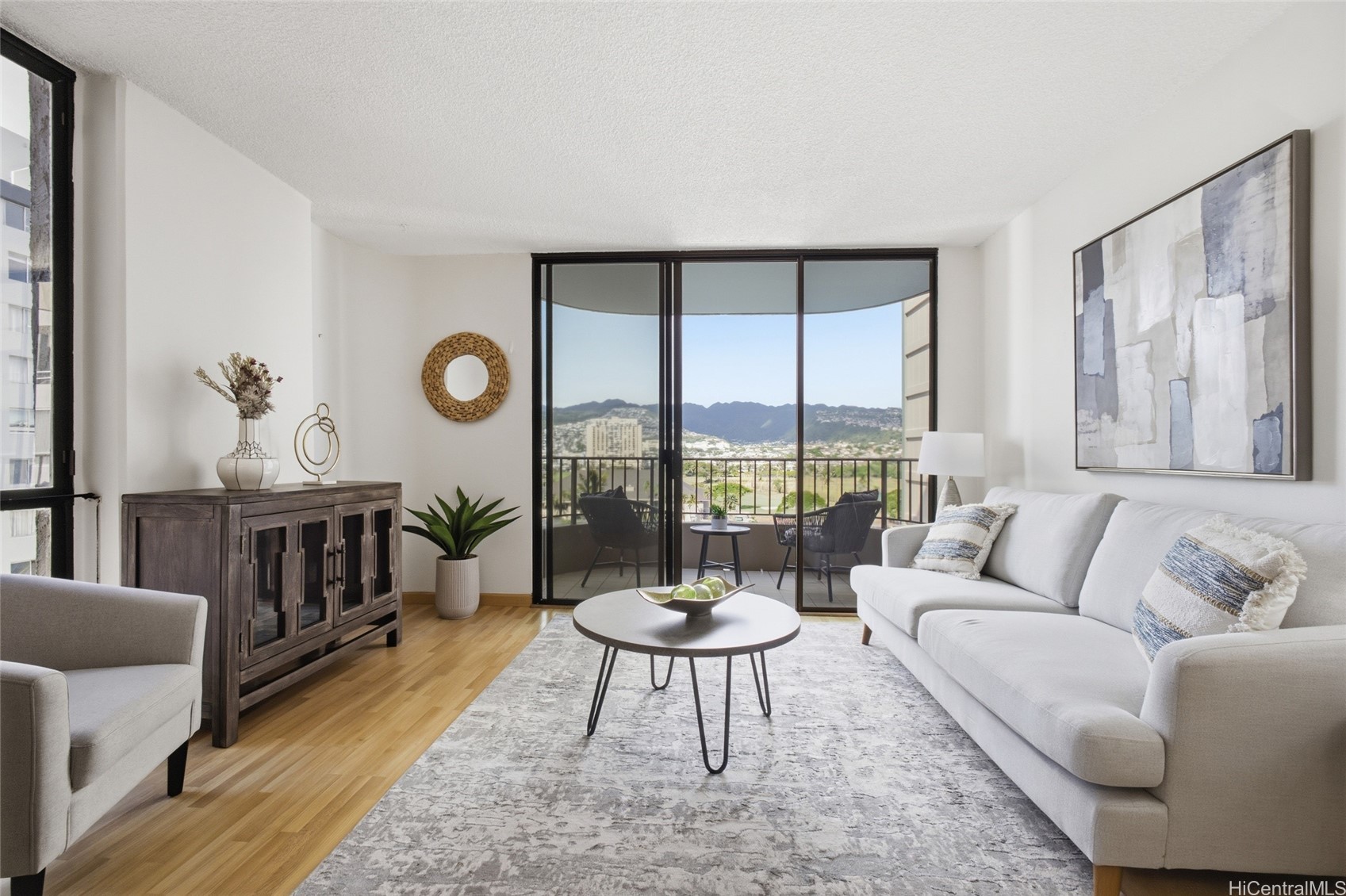 311 Ohua Avenue 802B — photo