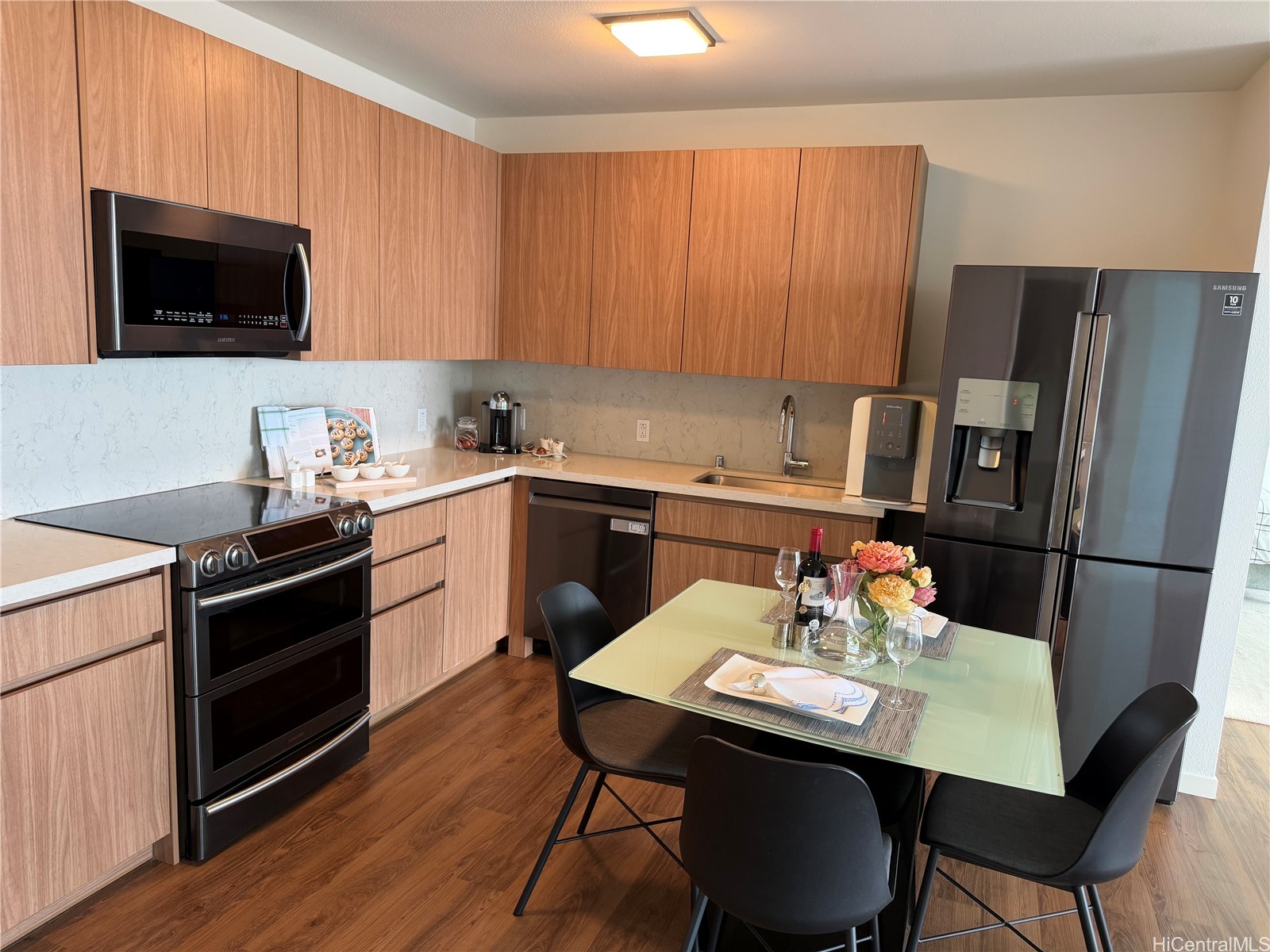 1391 Kapiolani Boulevard 3011 — photo