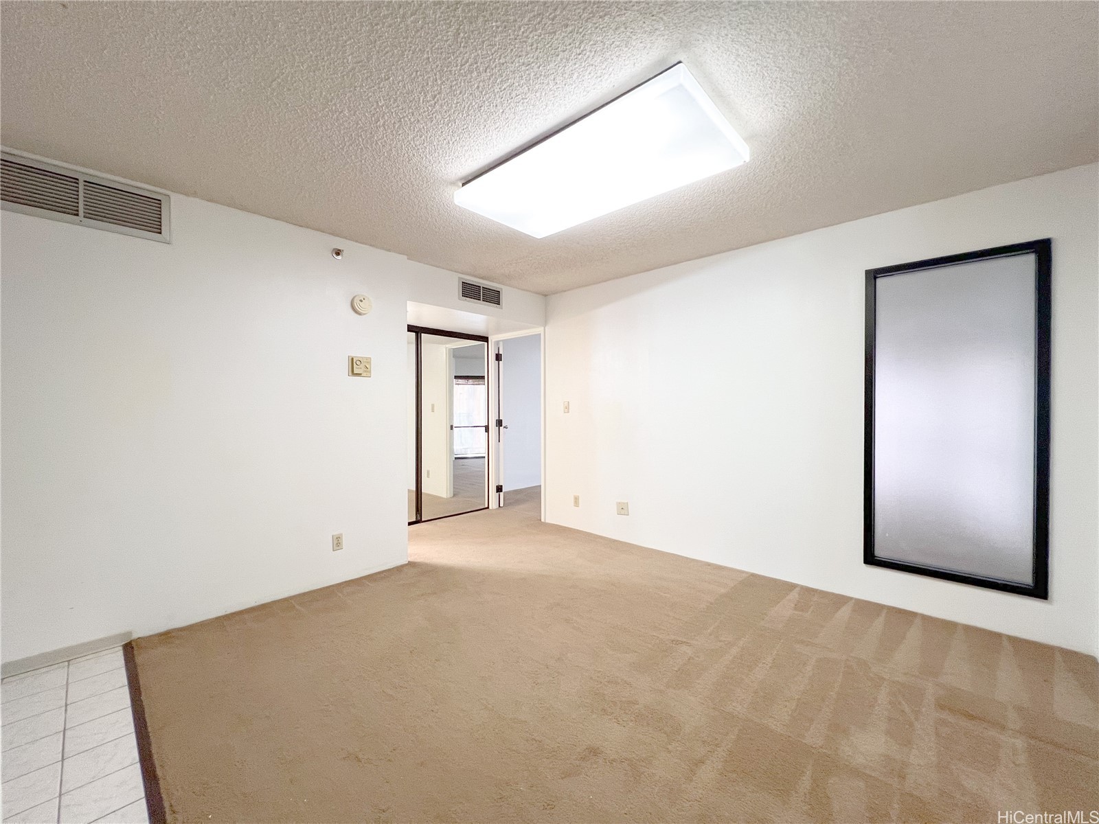 1088 Bishop Street 1012 — photo