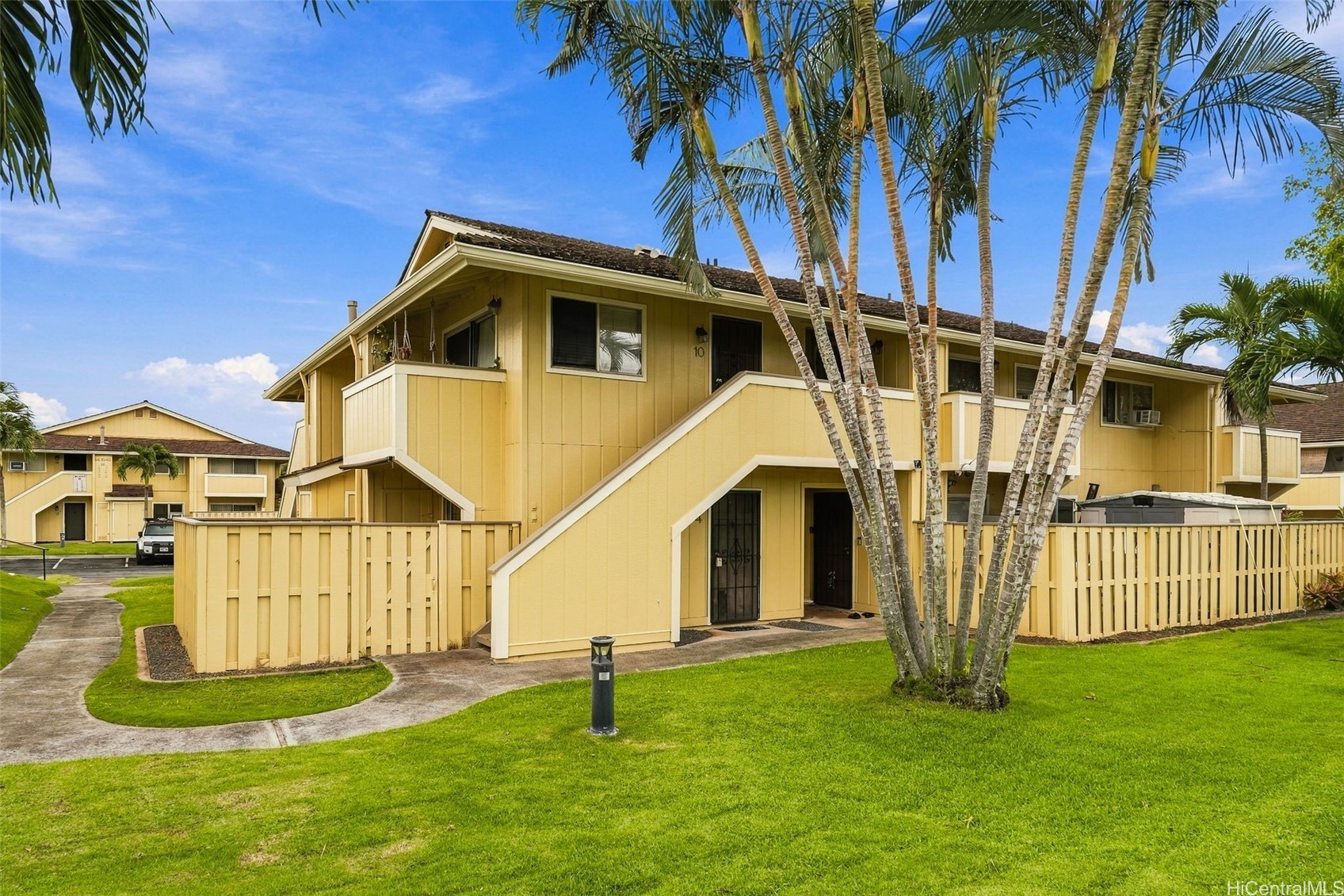 94-1063 Kaukahi Place 4B — photo