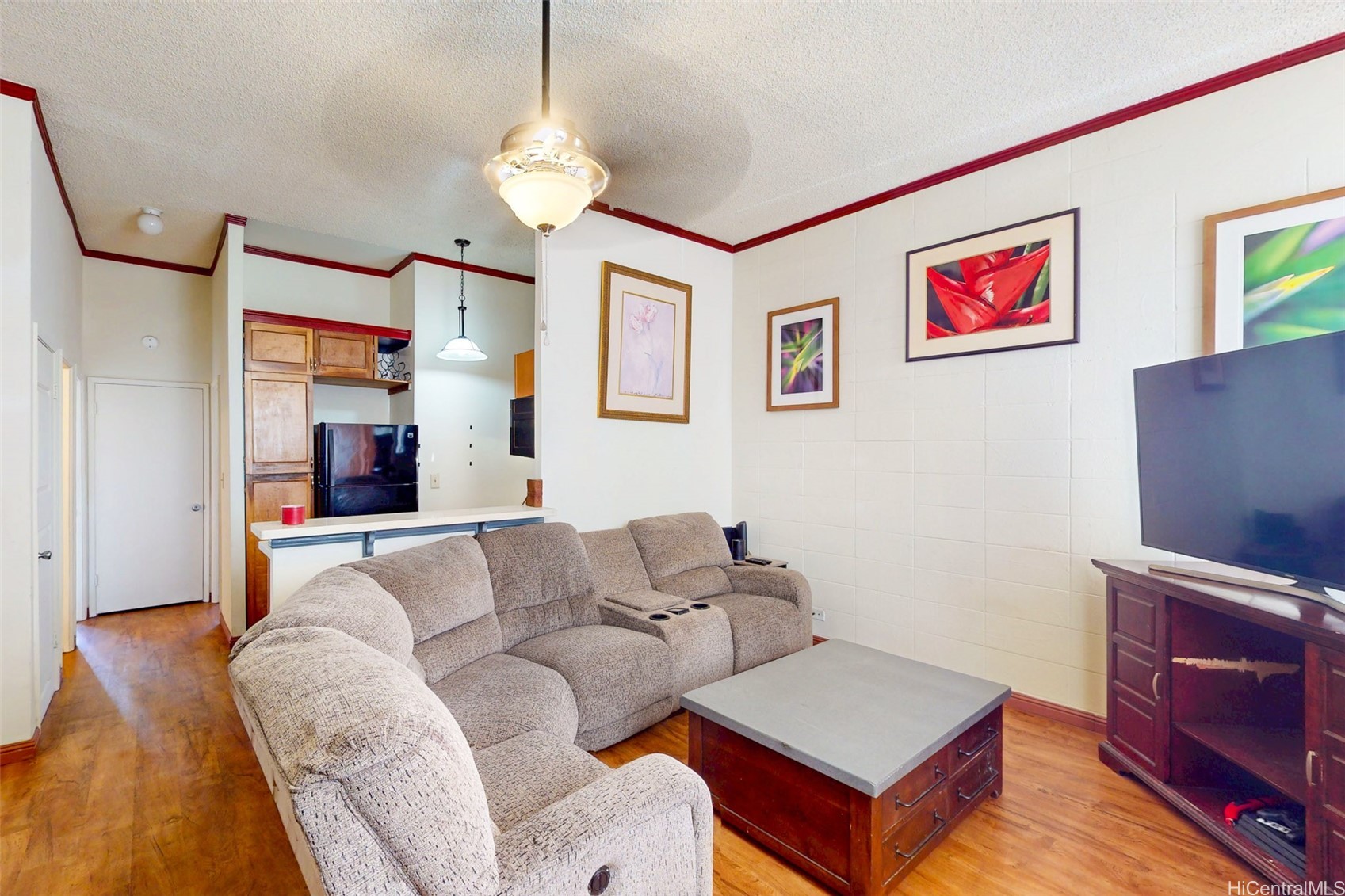 94-246 Leoku Street E103 — photo
