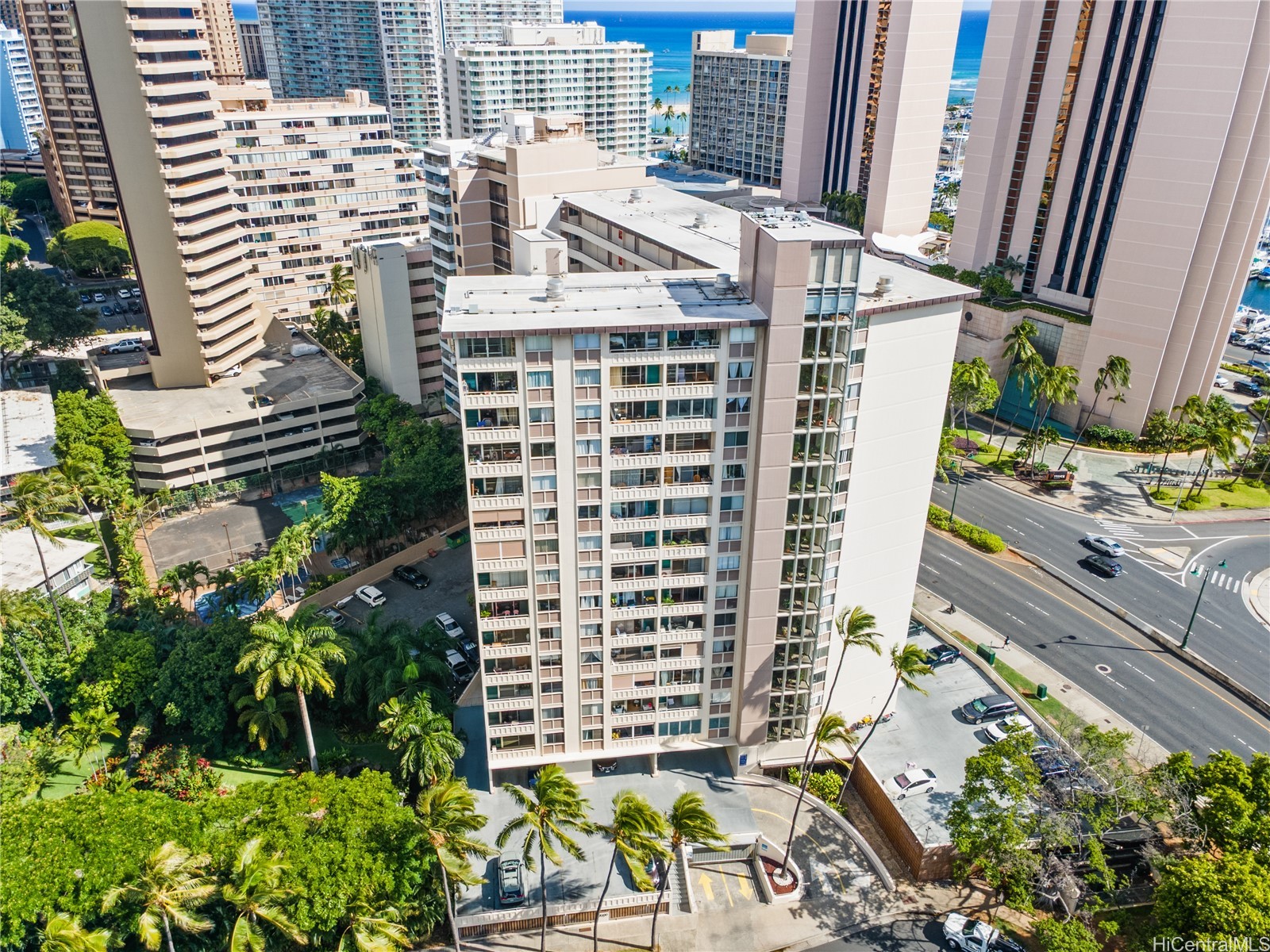 1676 Ala Moana Boulevard 208 — photo