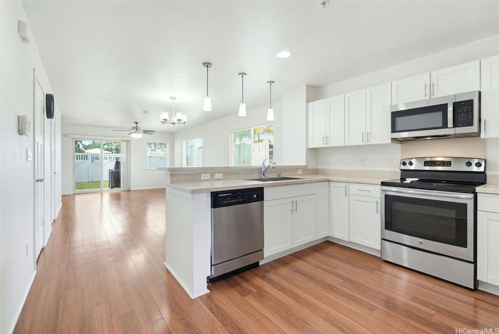 801 Kakala Street 706 — photo