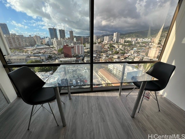 1750 Kalakaua Avenue 1712 — photo