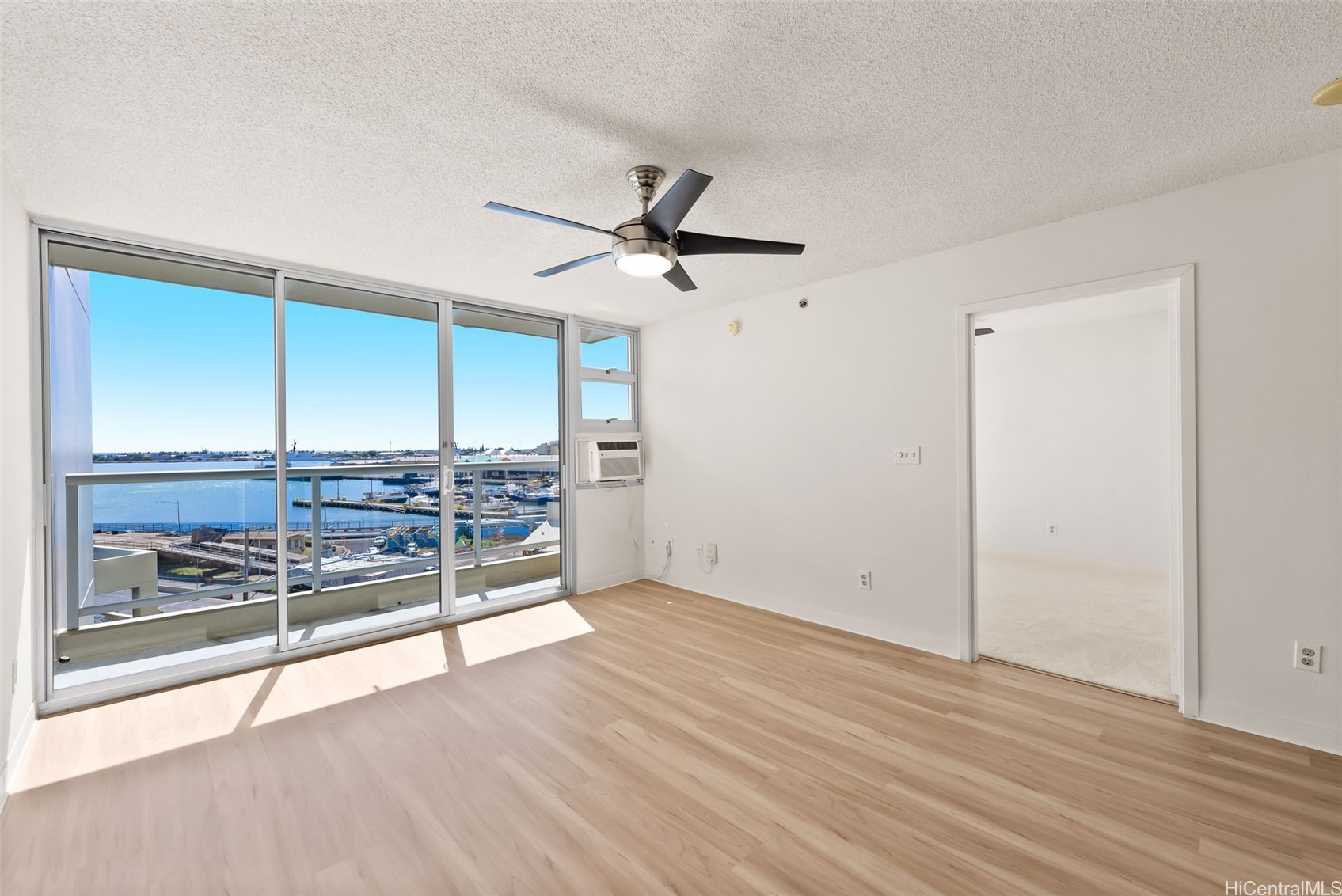 215 N King Street Unit 805 — photo