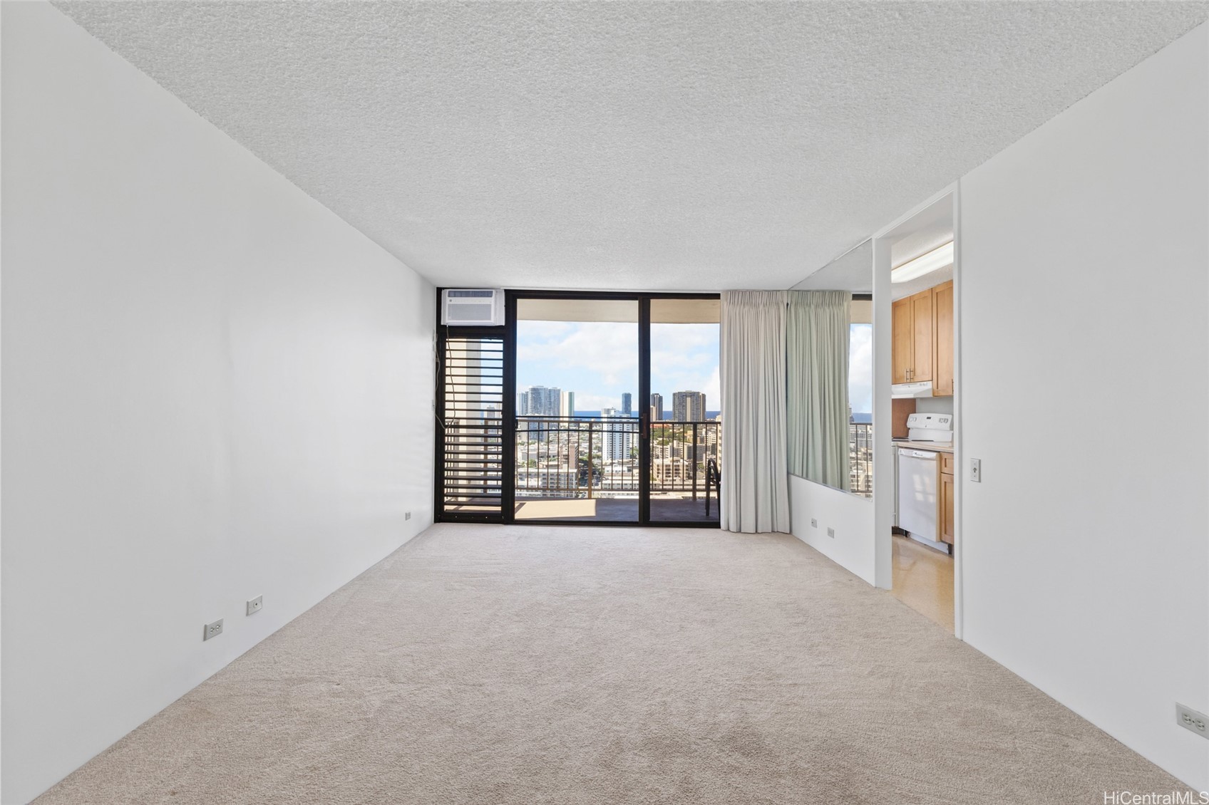 1630 Liholiho Street 2101 — photo