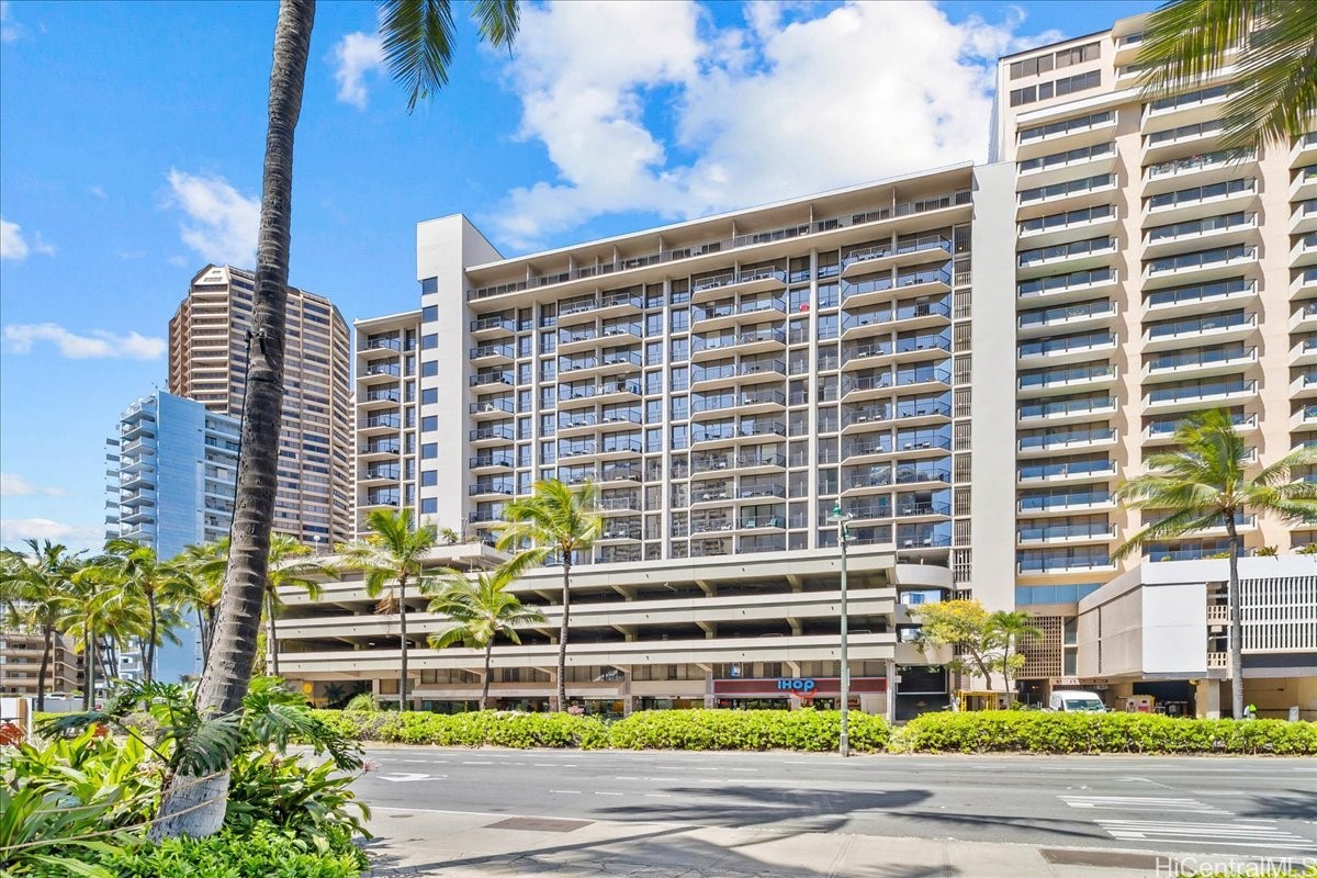 1850 Ala Moana Boulevard 905 — photo