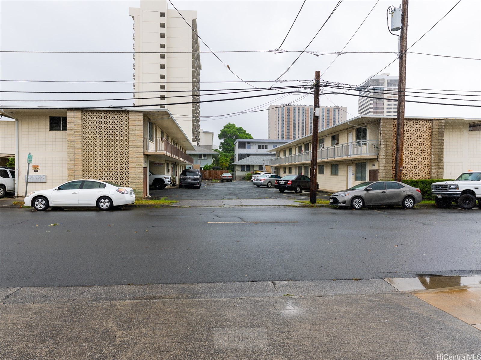 909 Wiliwili Street — photo