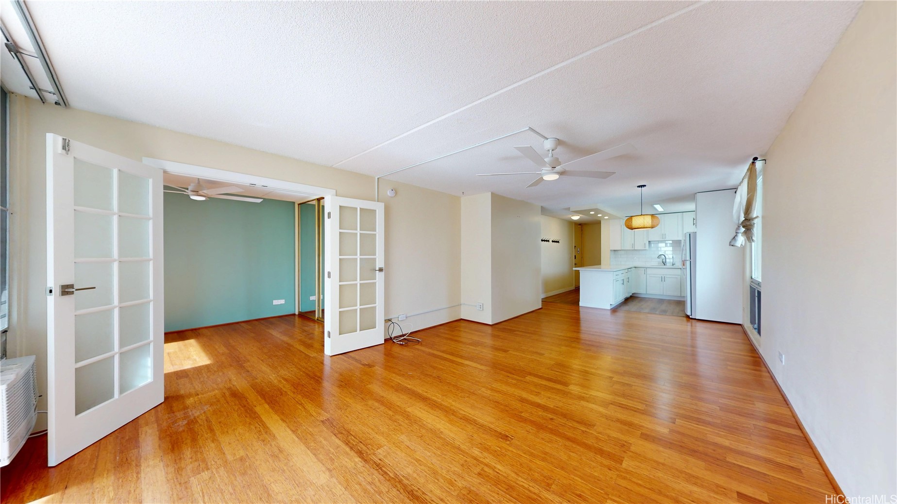1717 Ala Wai Boulevard 1210 — photo