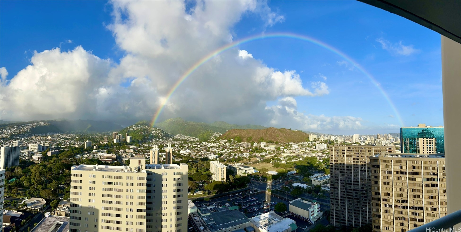 1212 Nuuanu Avenue Unit 3810 — photo