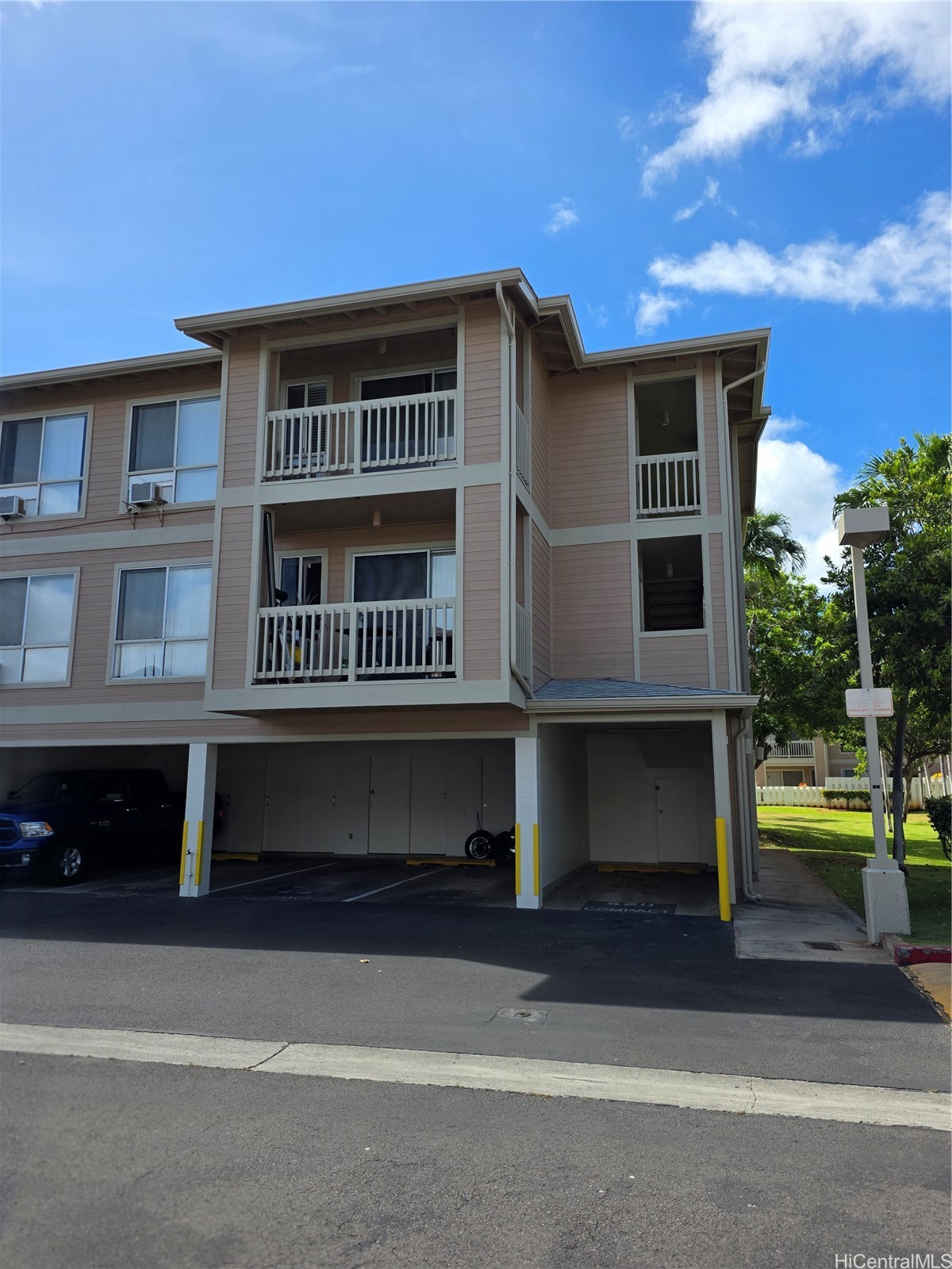 91-1207 Kaneana Street 6J — photo