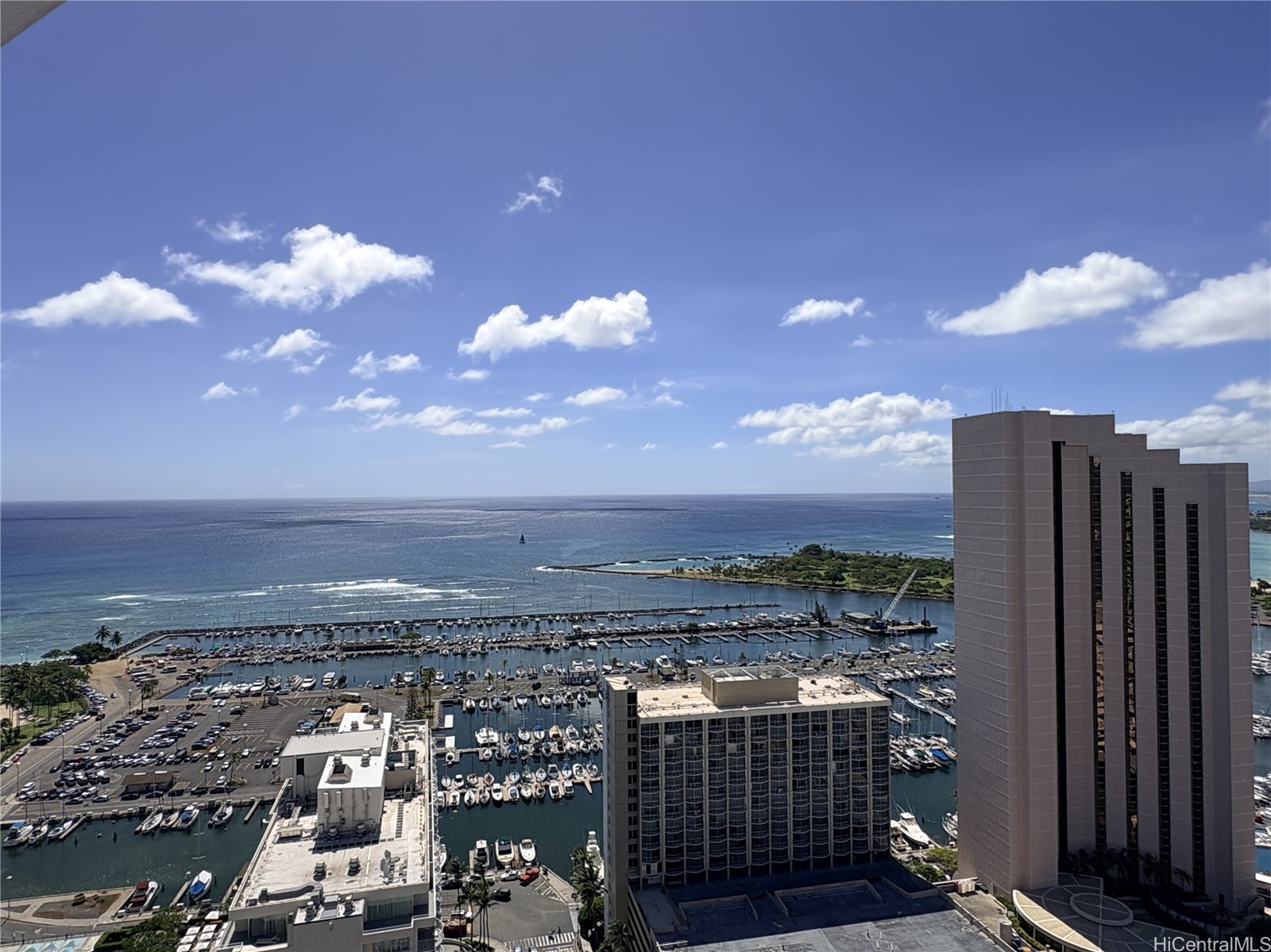 1778 Ala Moana Boulevard 3703 — photo