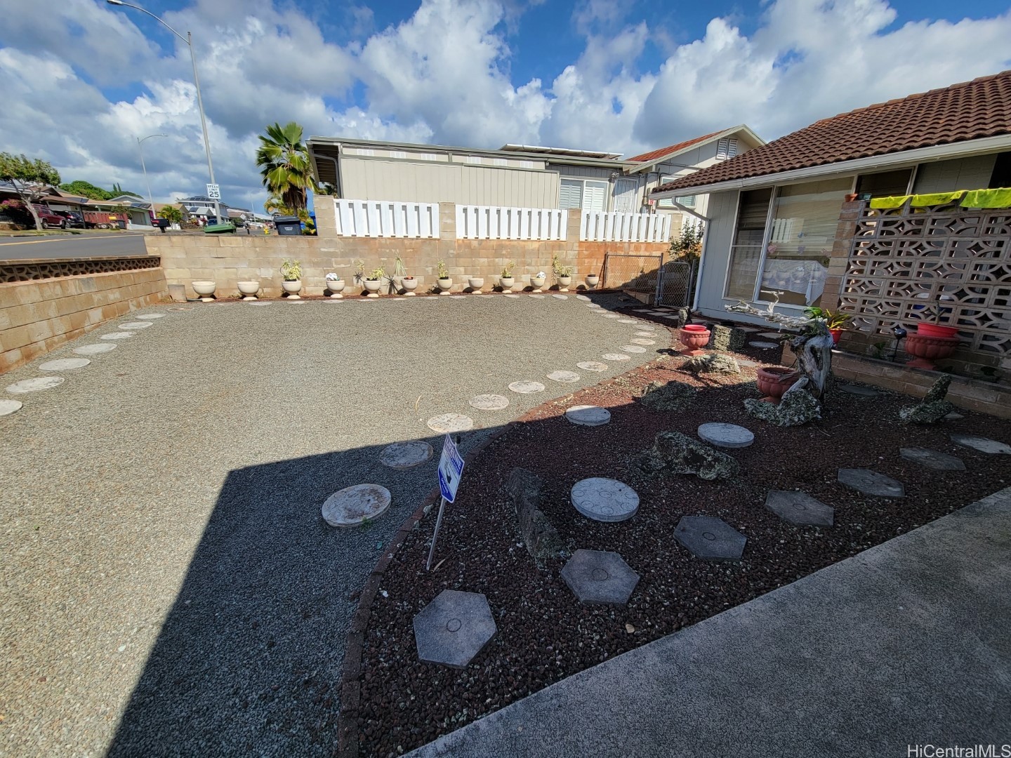 1615 Kuahaka Street — photo