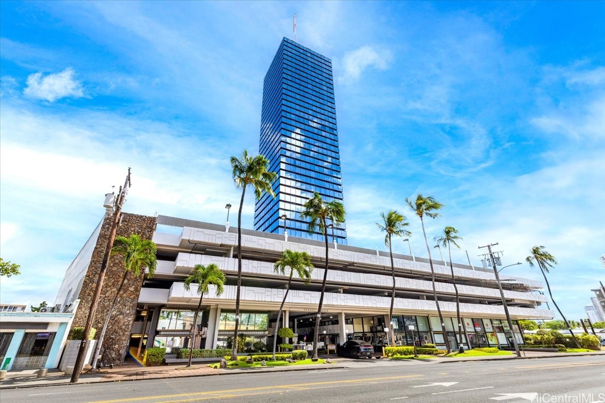 1750 Kalakaua Avenue 802 — photo