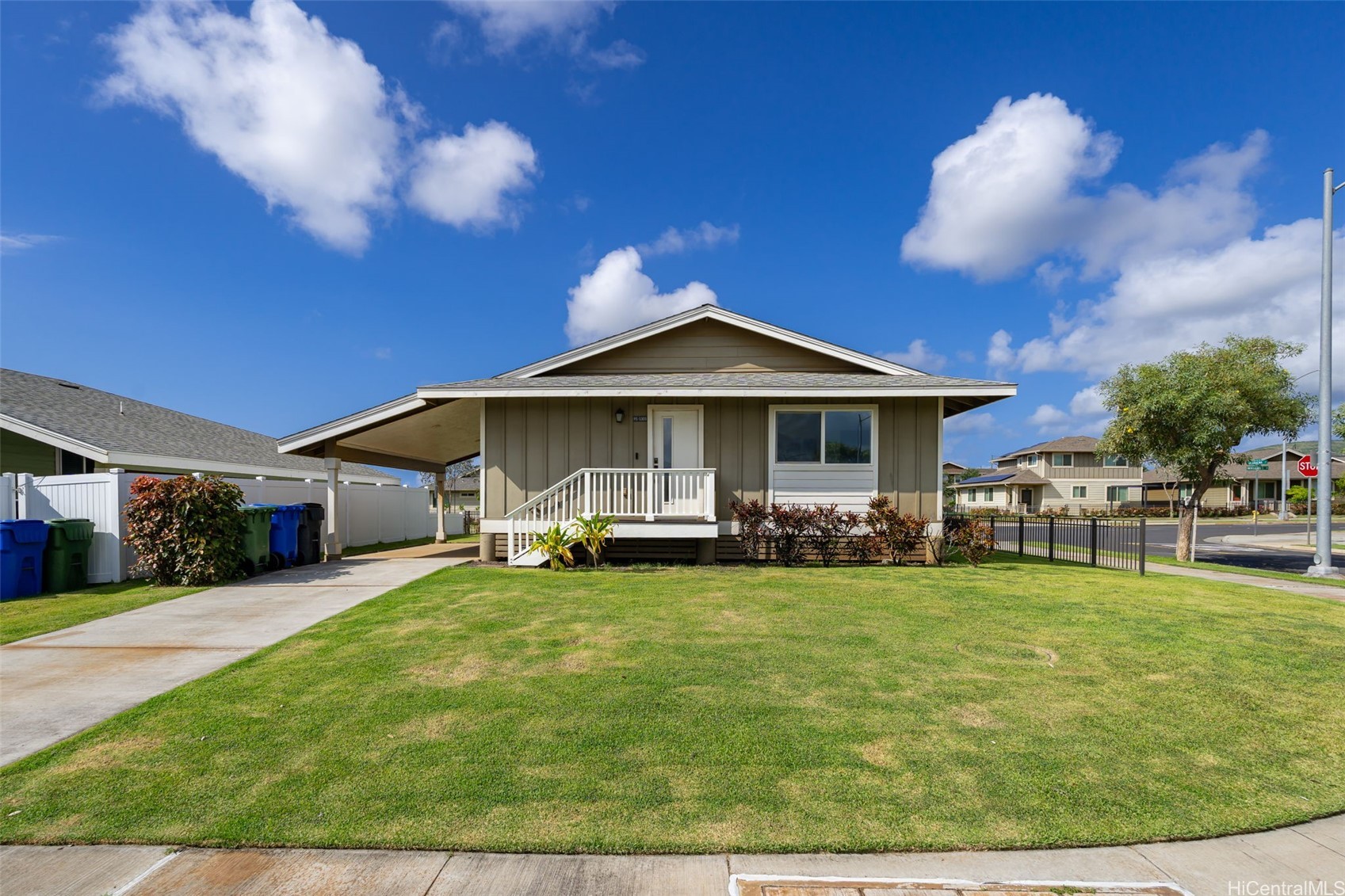 91-1301 Hoomahua Street — photo