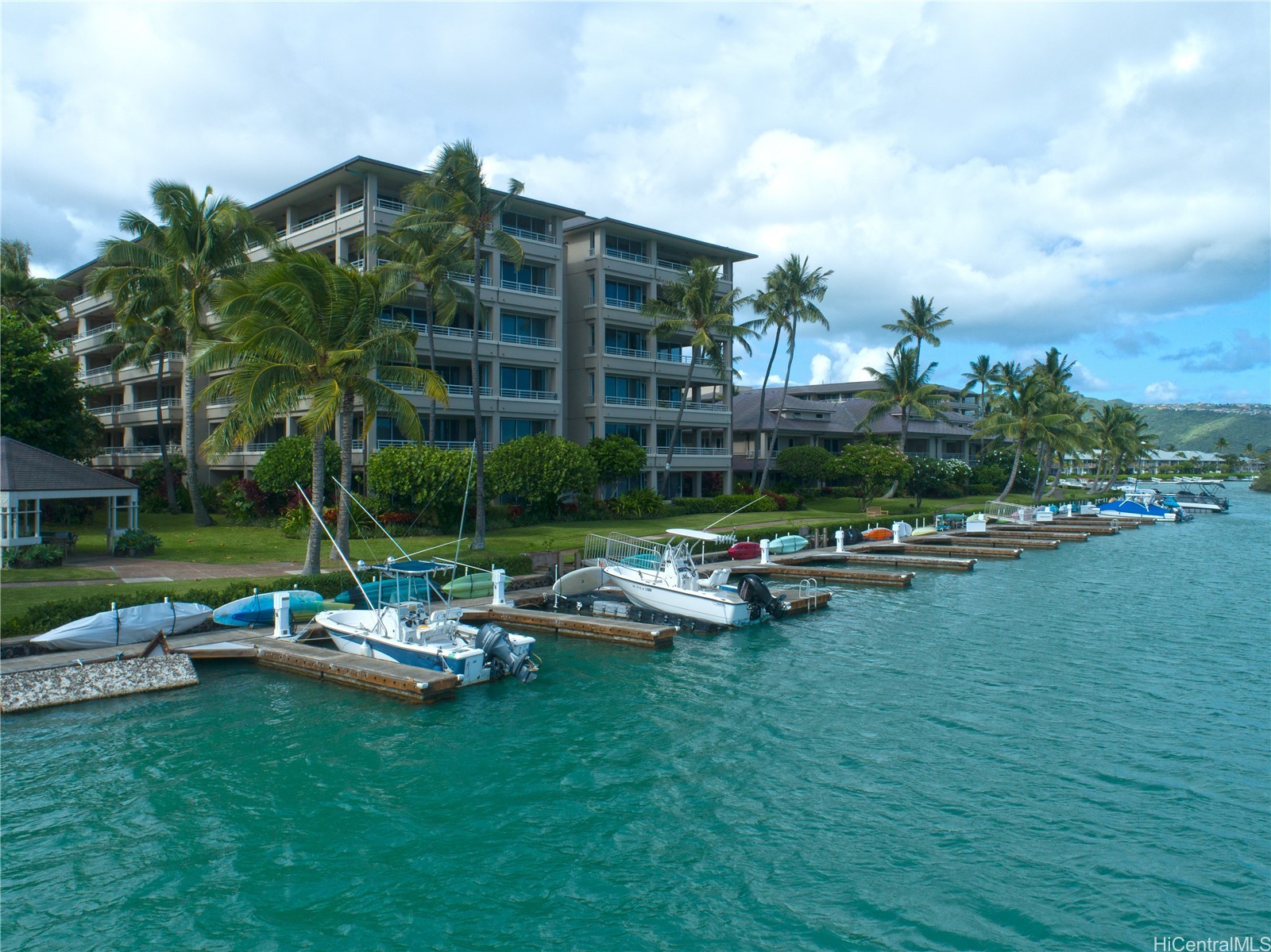 1 Keahole Place Unit 2113 — photo