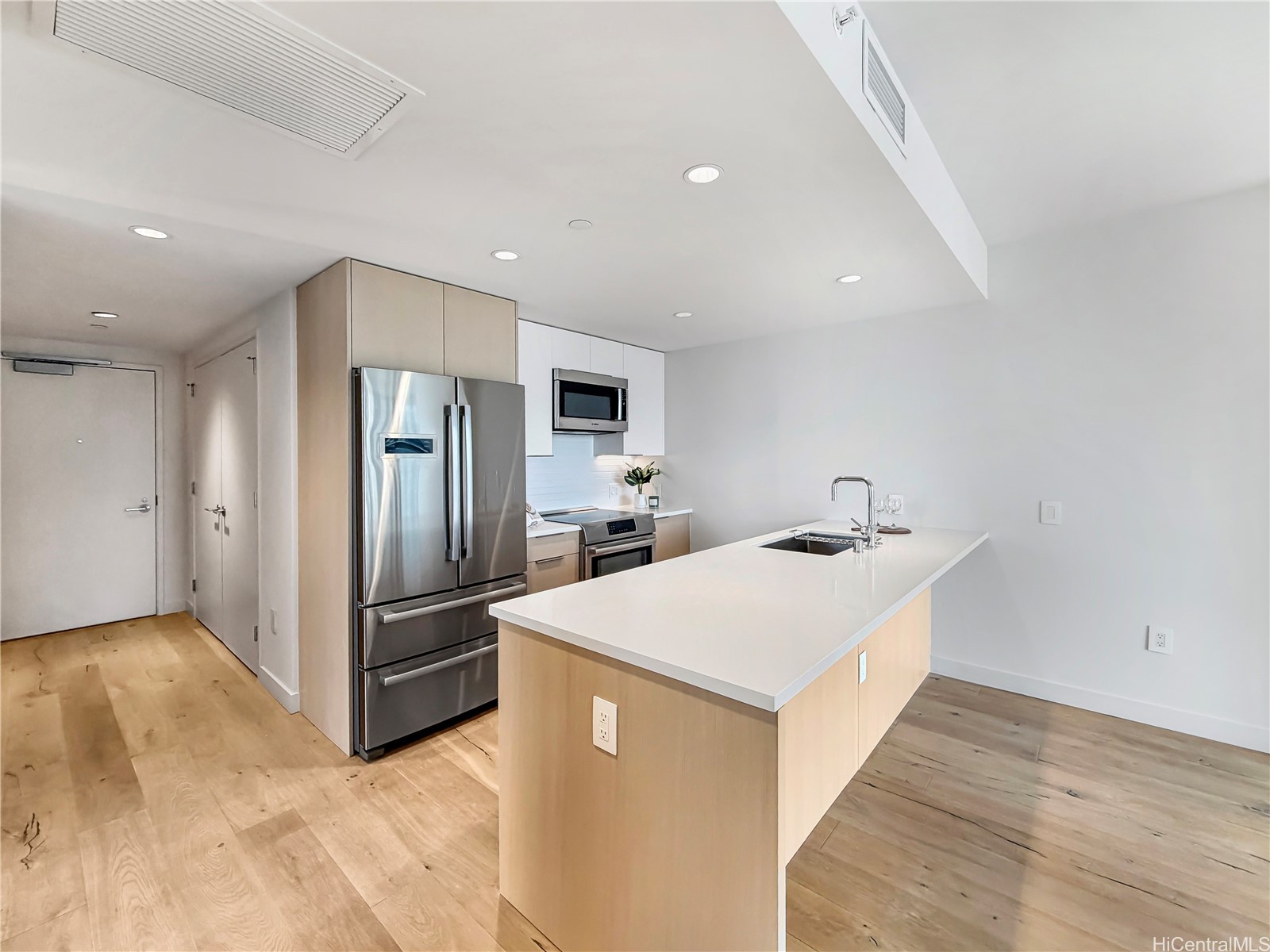 1001 Queen Street Unit 2615 — photo