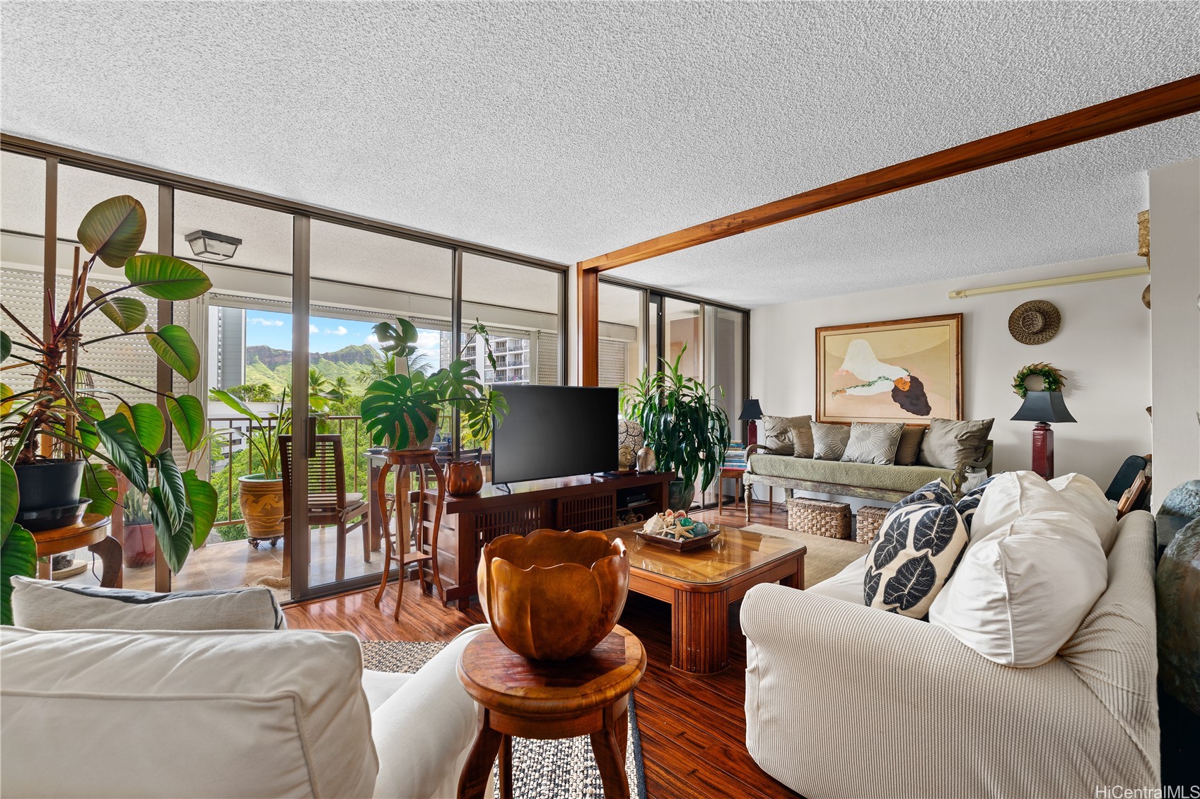 250 Ohua Avenue Unit 5E — photo