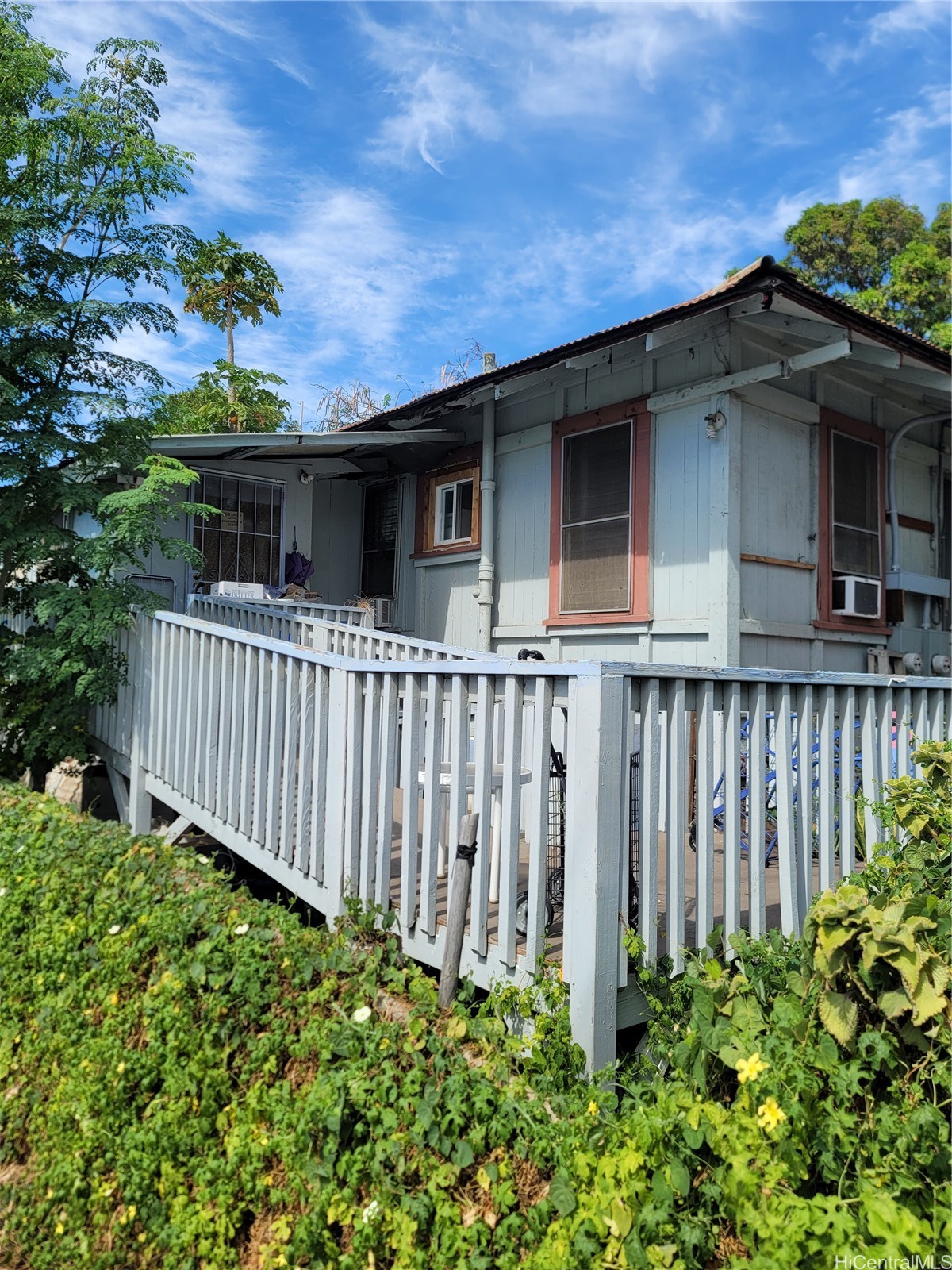938-A Akepo Lane a — photo