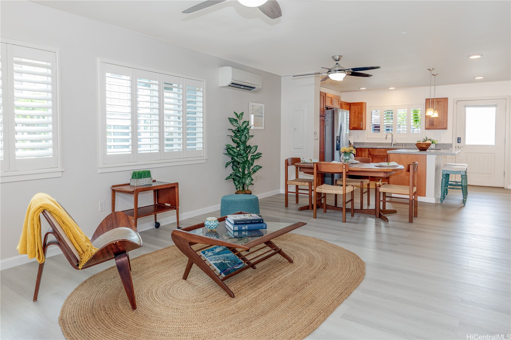 840 Kakala Street Unit 705 — photo
