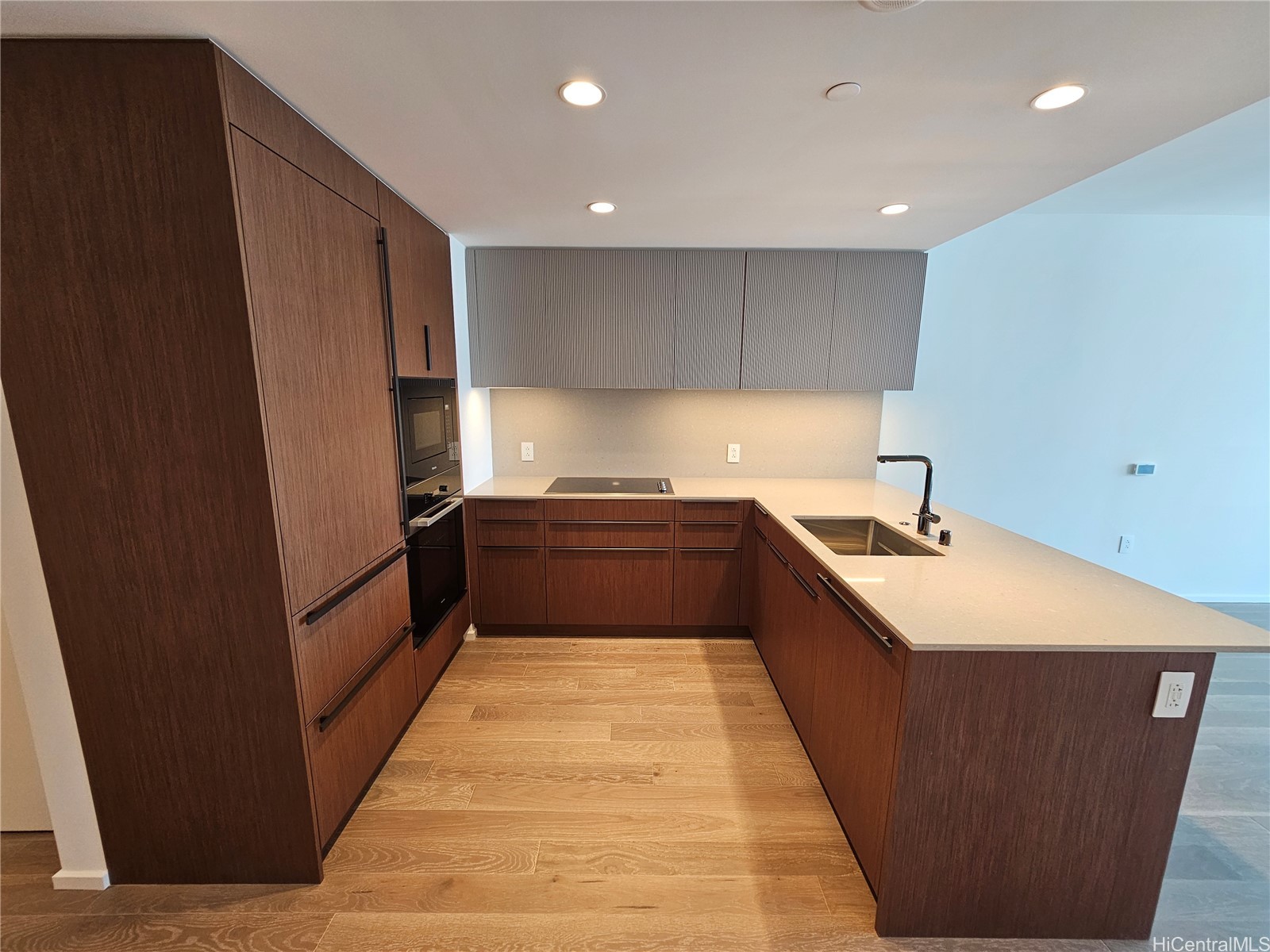 333 Ward Avenue Unit 2907 — photo