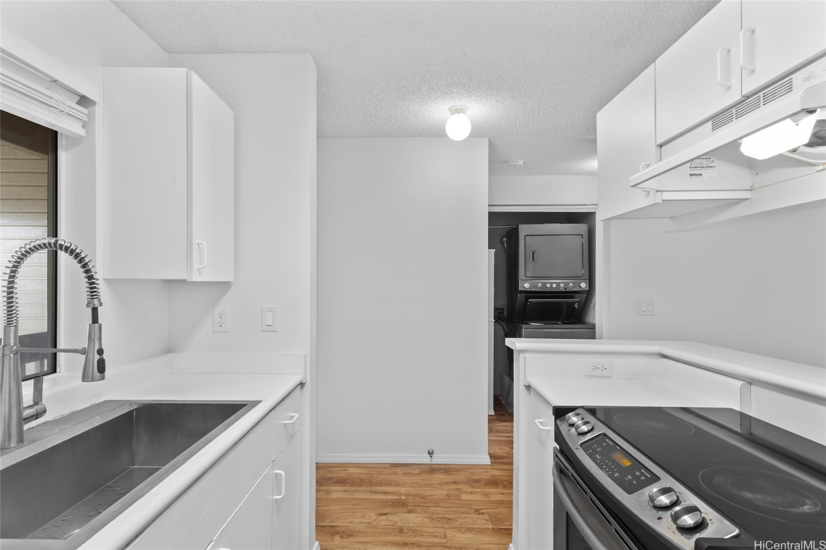 95-510 Wikao Street Unit C303 — photo