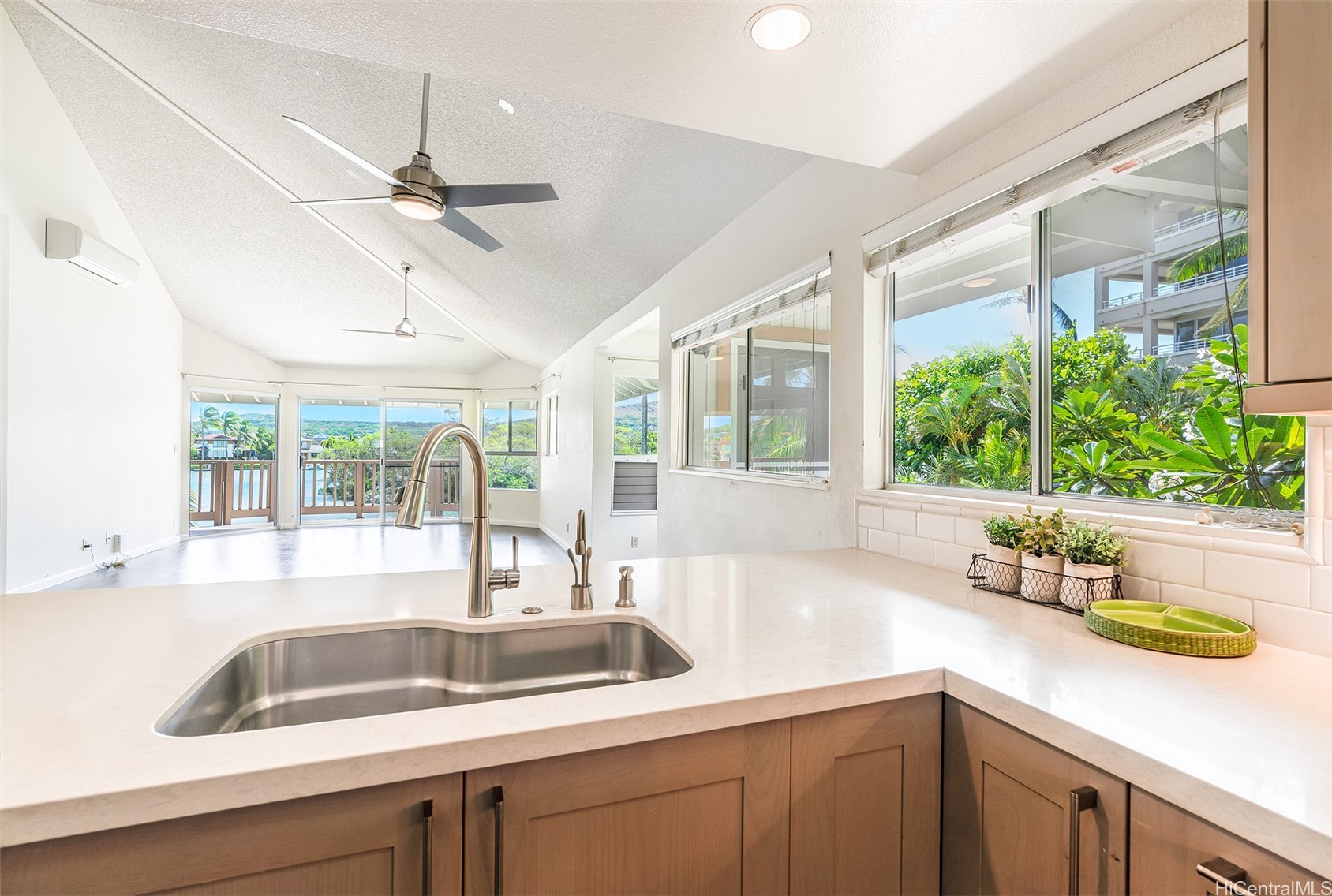 7007 Hawaii Kai Drive Unit a21 — photo